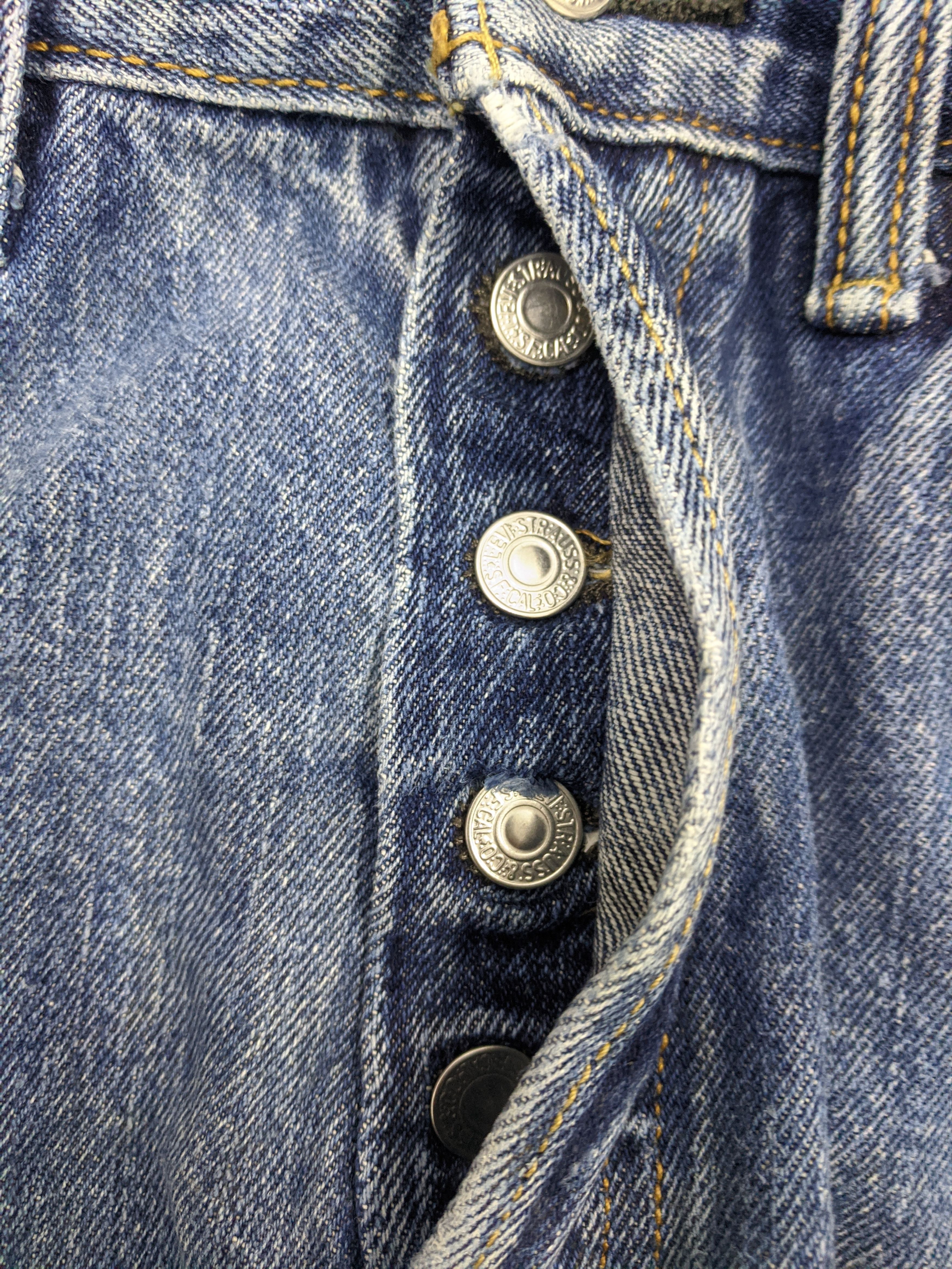 Levi's Vintage 90s Levis 501 Jeans DP0693 Size US 31 - 14 Thumbnail