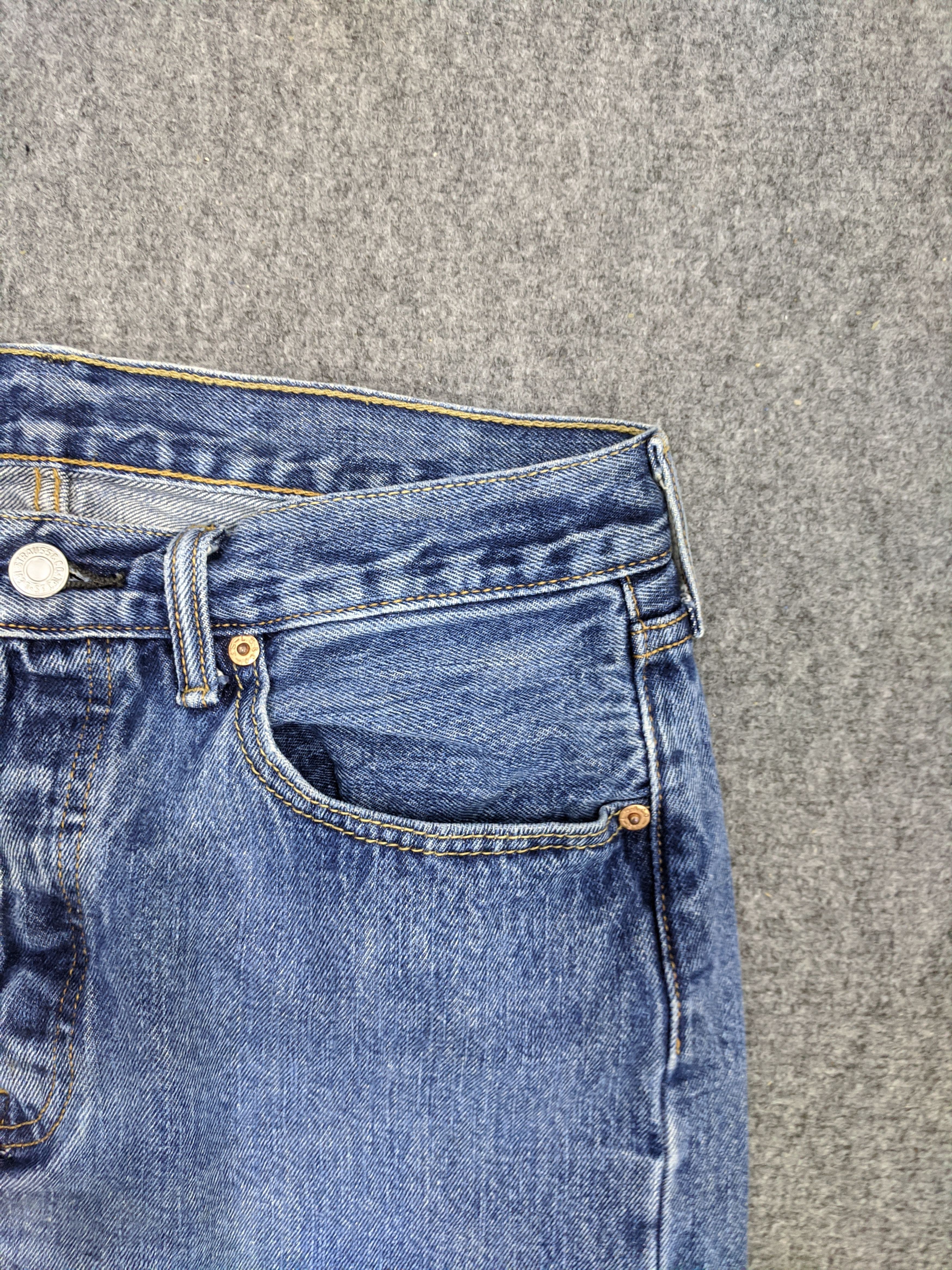 Levi's Vintage 90s Levis 501 Jeans DP0693 Size US 31 - 10 Thumbnail