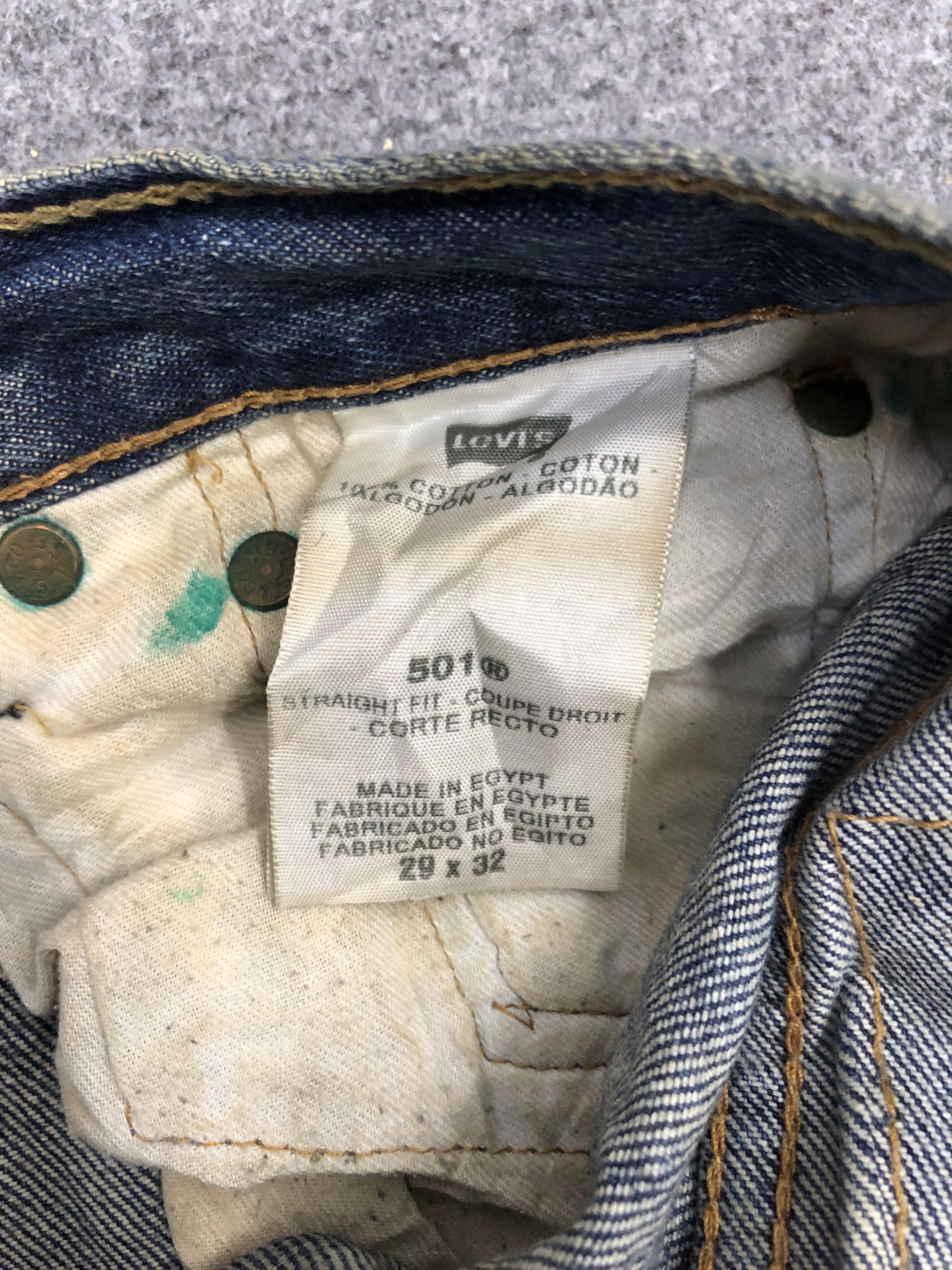 Levi's Vintage Levis 501 Light Wash Denim DP1137 Size US 31 - 11 Thumbnail