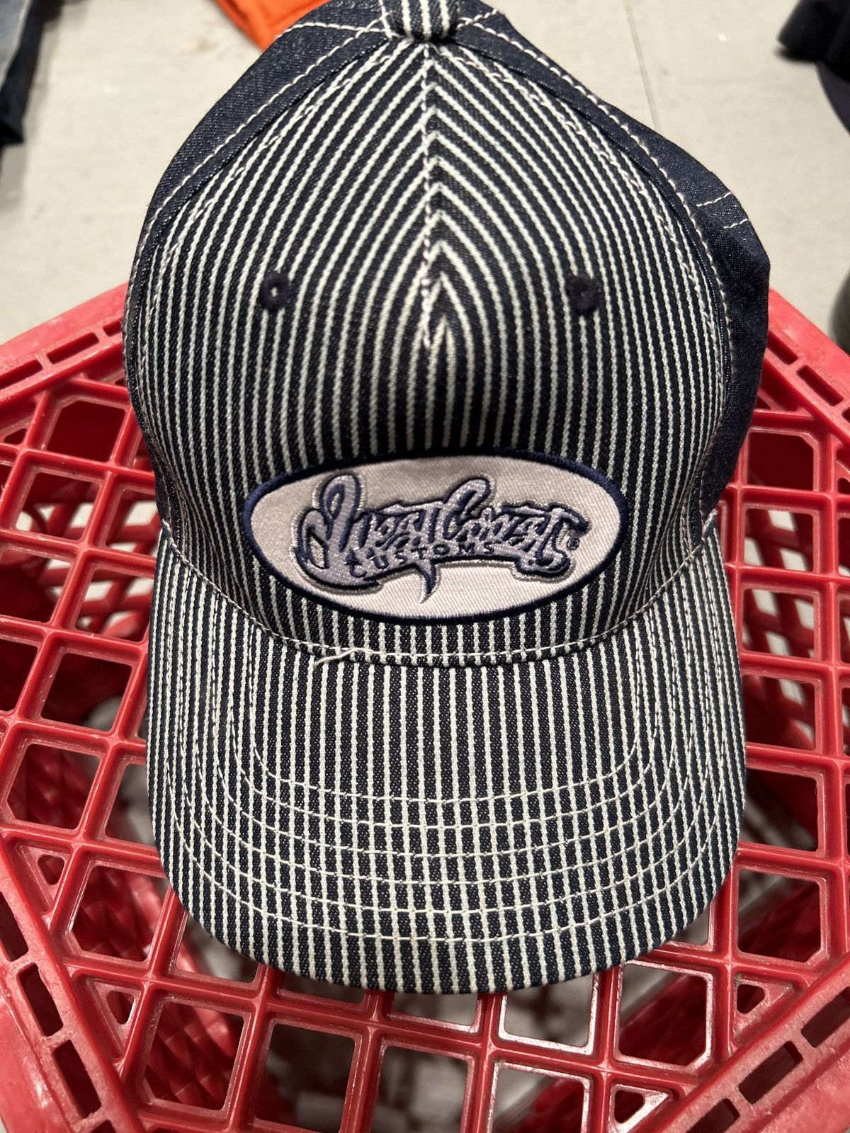 Von Dutch Houndstooth on sale Pattern Trucker Hat