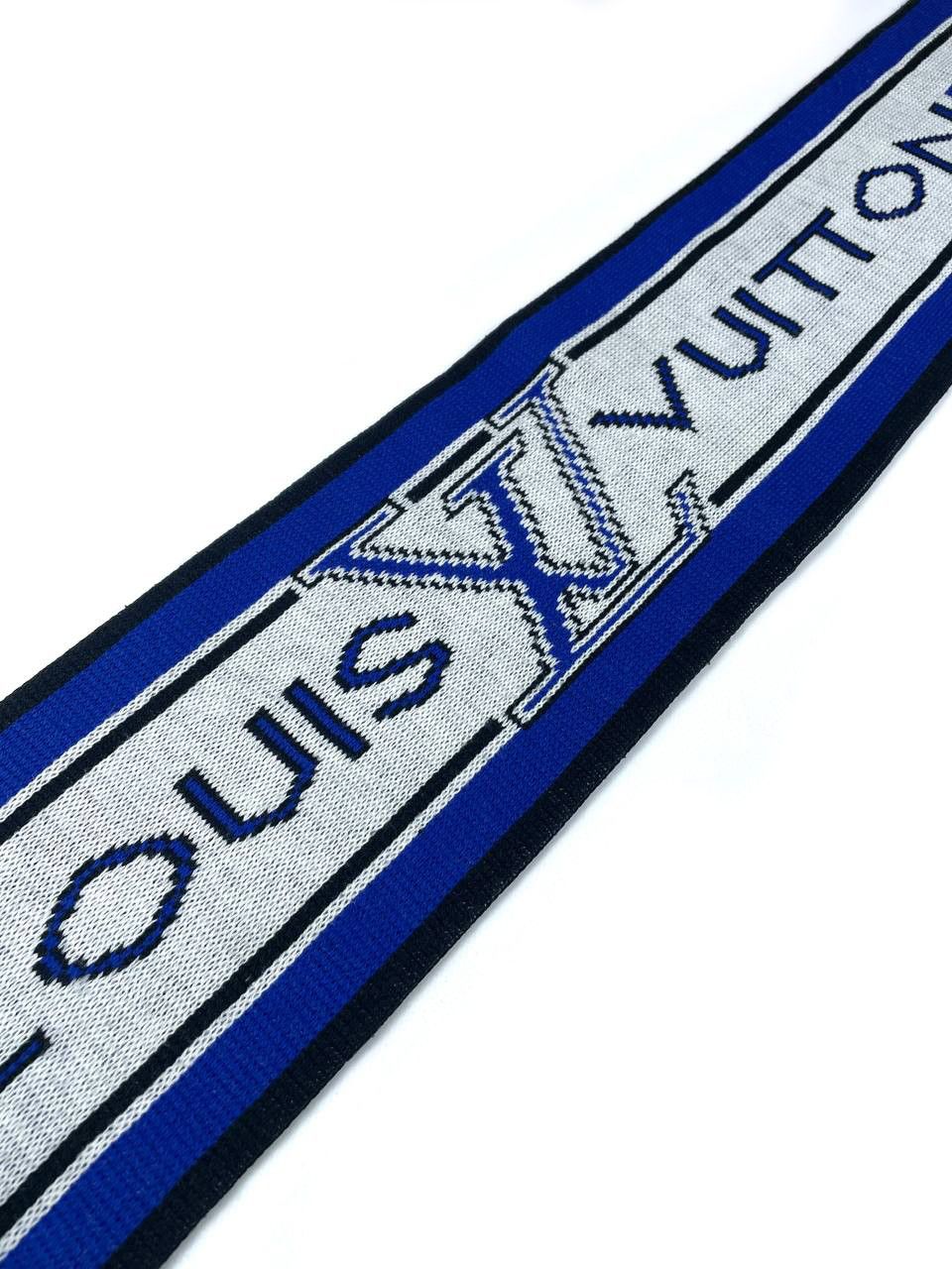 Louis Vuitton Louis Vuitton Rare Vintage Blue & White Scarf Size ONE SIZE - 2 Thumbnail