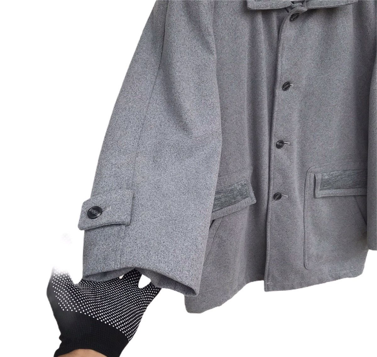 Japanese Brand Japanese brand Crest sherpa lining light grey jacket Size US L / EU 52-54 / 3 - 4 Thumbnail