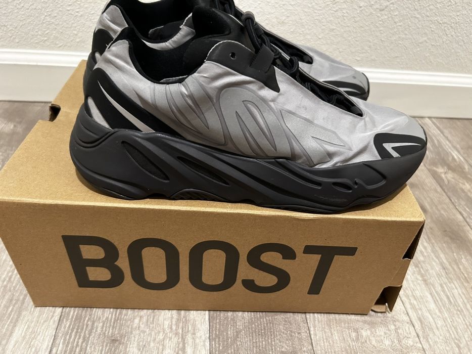 Adidas Yeezy 700 | Grailed