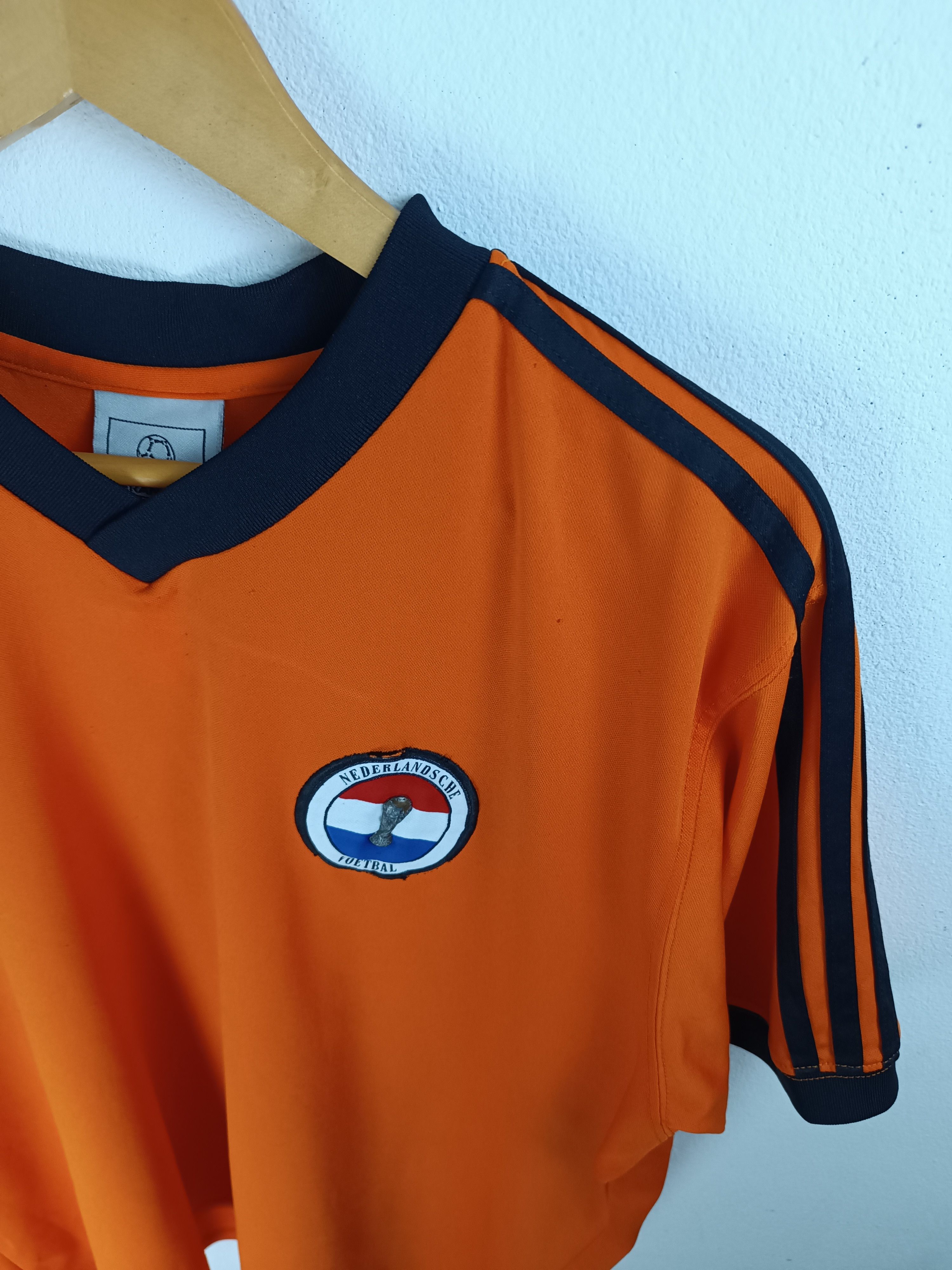 Adidas 🔥RARE🔥VINTAGE '98 ADIDAS NETHERLANDS TEAM JERSEY Size US XL / EU 56 / 4 - 7 Thumbnail