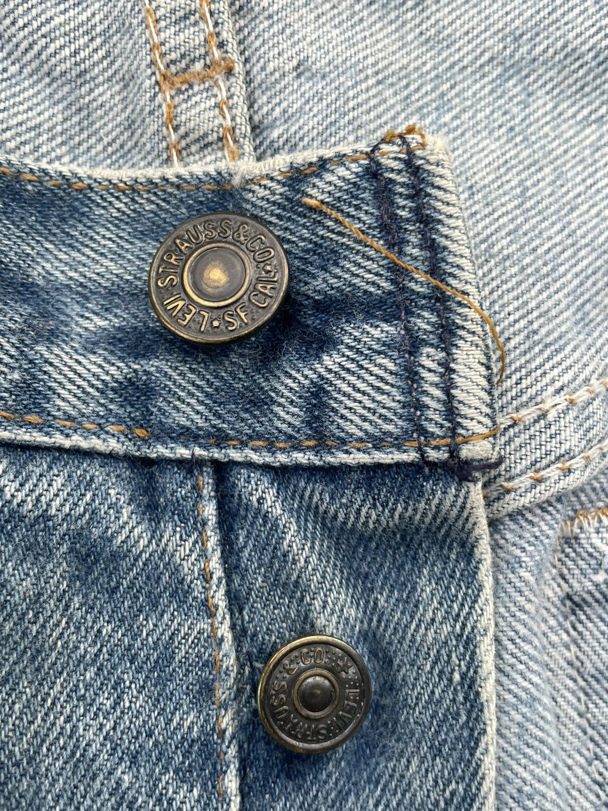 Levi's Vintage Levi’s 501 1987 Usa Aging Rework Zigzag Size US 33 - 14 Thumbnail