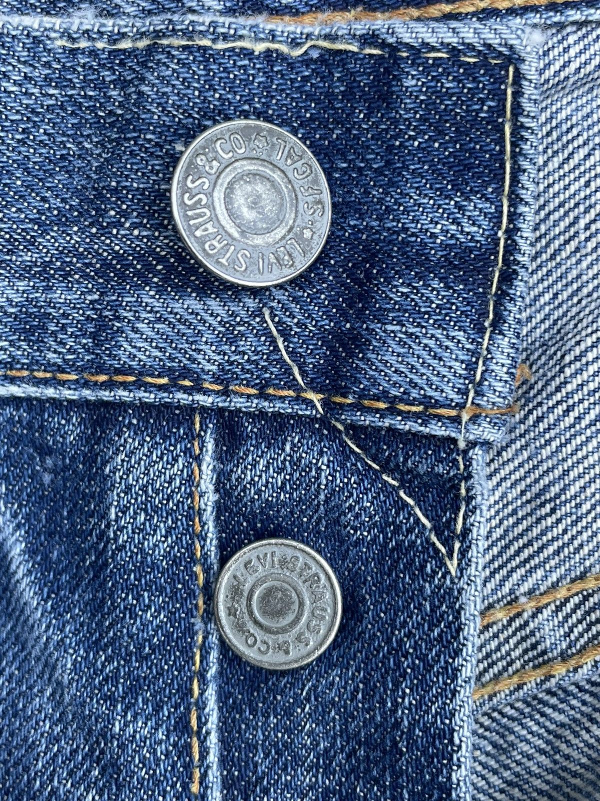 Levi's Vintage 2002 Levis 501 E 66 Model Distresed & Rework Size US 33 - 21 Thumbnail