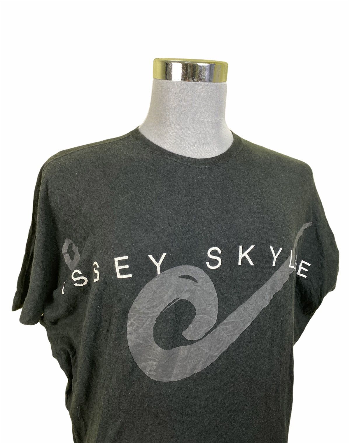 Issey Miyake VINTAGE ISSEY SKYLINE TRIANGLE DESIGN FOR STYLE Size US M / EU 48-50 / 2 - 3 Thumbnail