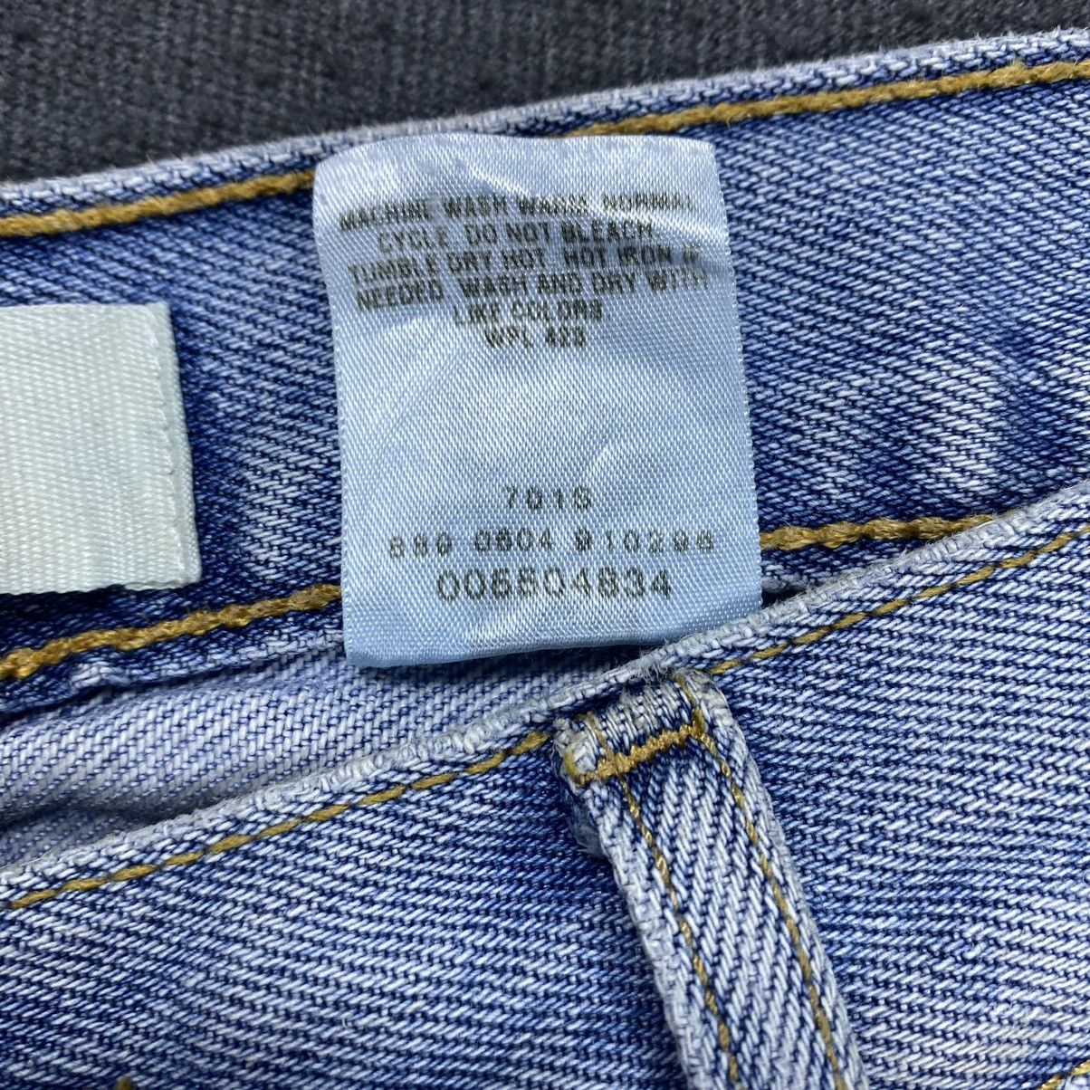 Levi's Vintage Levi’s 550 Washed Blue Distressed Denim Size US 37 - 9 Thumbnail