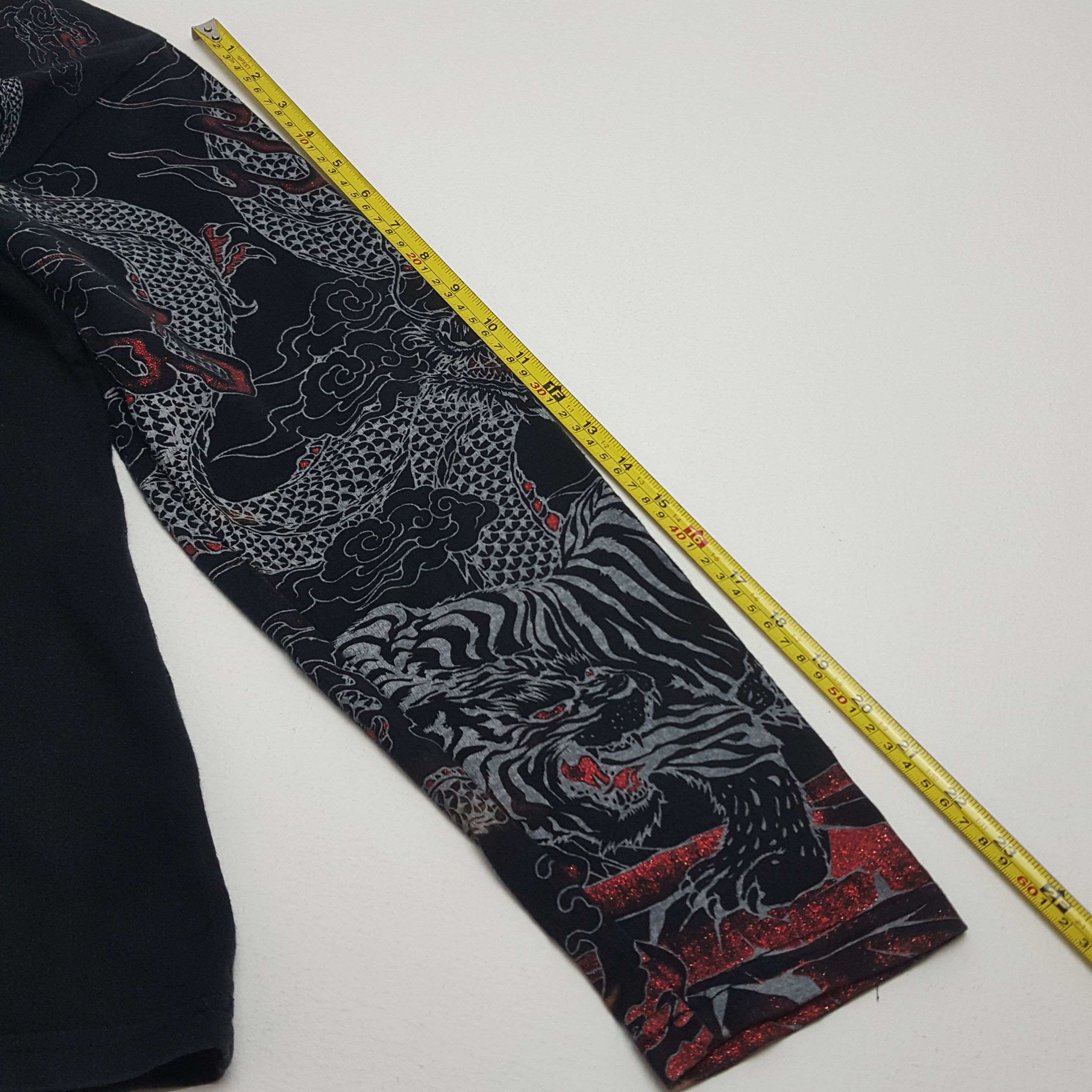 Japanese Brand × Vintage Vintage Japanese Brand Full Print Dragon Tiger Design Tees Size US L / EU 52-54 / 3 - 9 Thumbnail