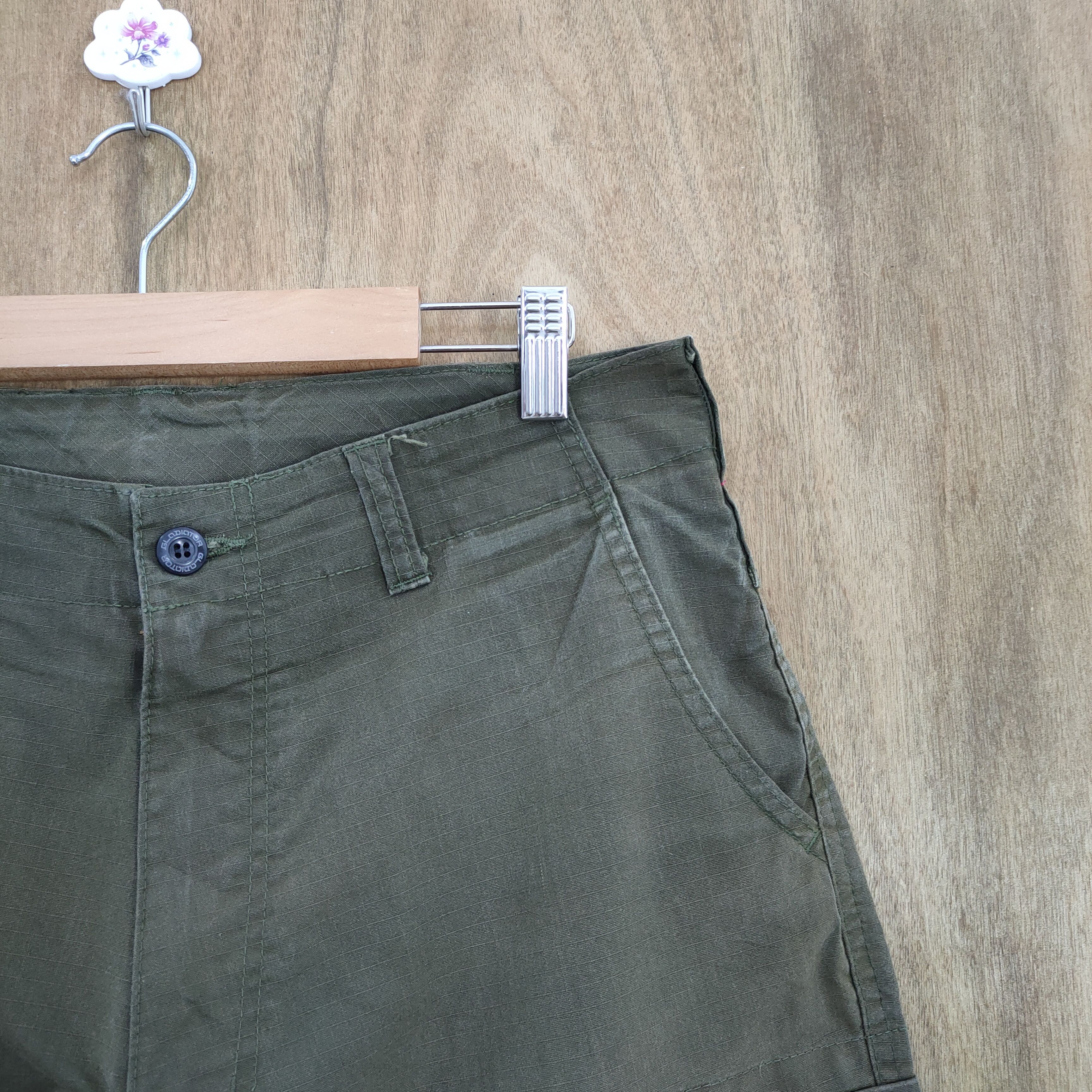 Japanese Brand VINTAGE GLADIATOR BROWN CARGO PANTS Size US 32 / EU 48 - 6 Thumbnail