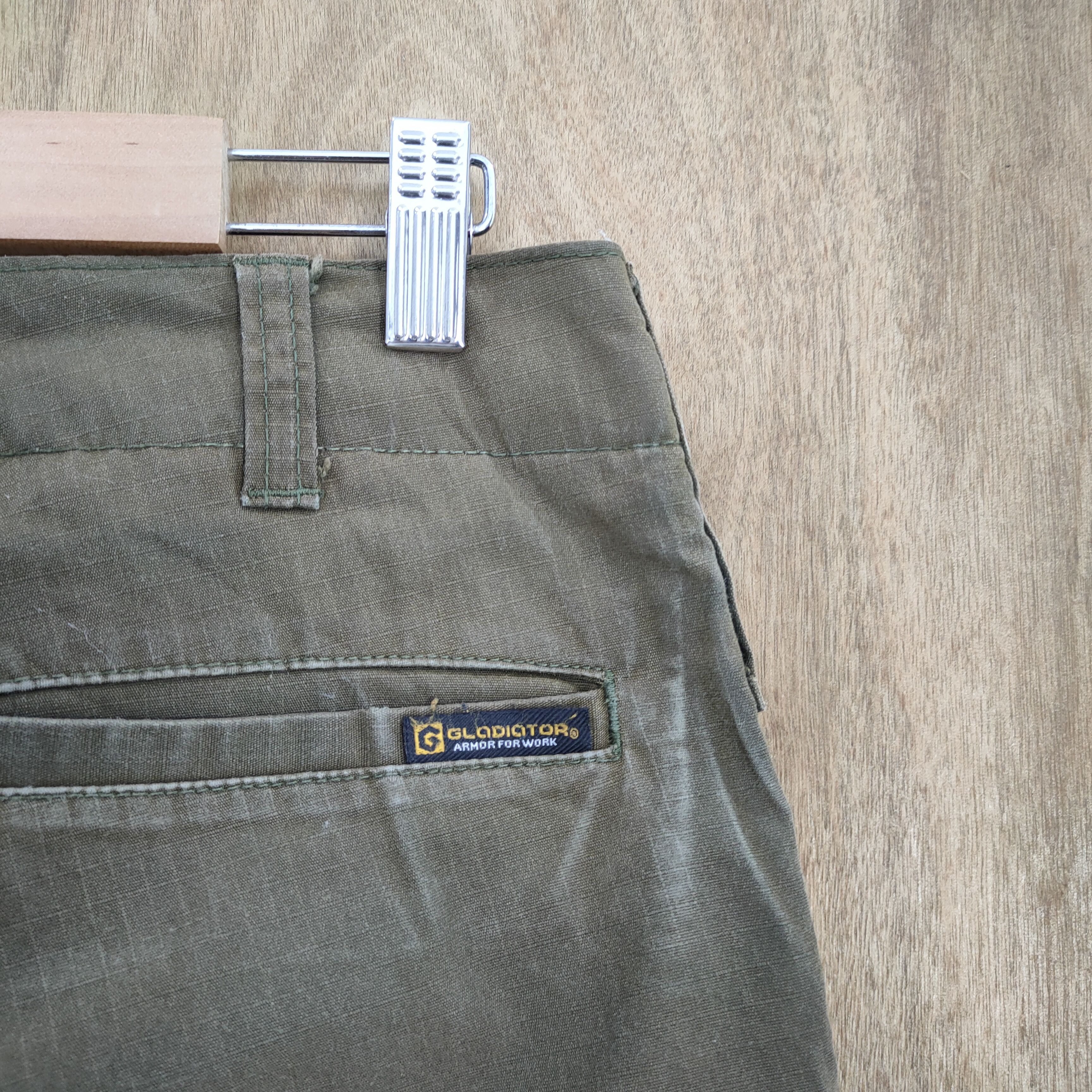 Japanese Brand VINTAGE GLADIATOR BROWN CARGO PANTS Size US 32 / EU 48 - 11 Thumbnail