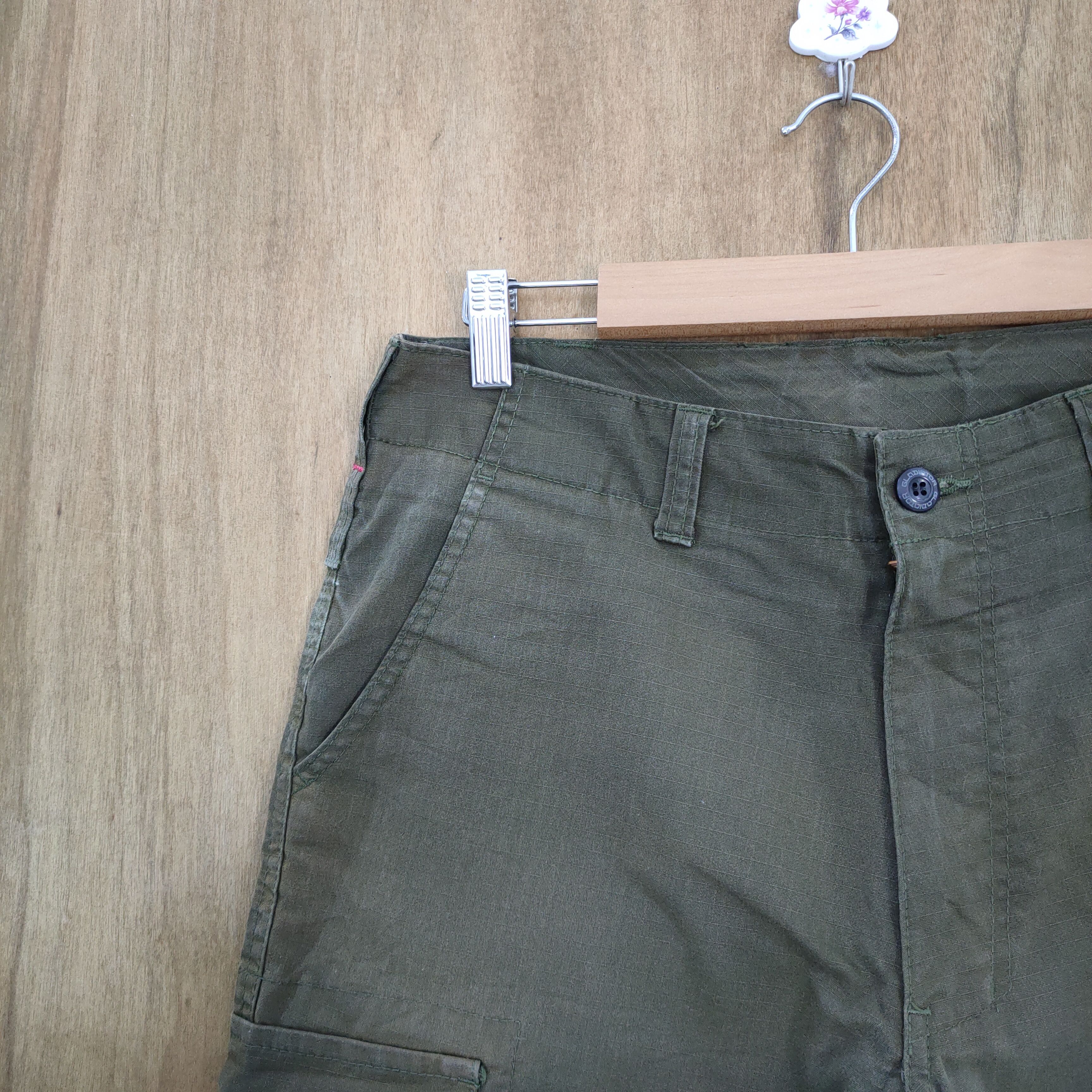 Japanese Brand VINTAGE GLADIATOR BROWN CARGO PANTS Size US 32 / EU 48 - 5 Thumbnail