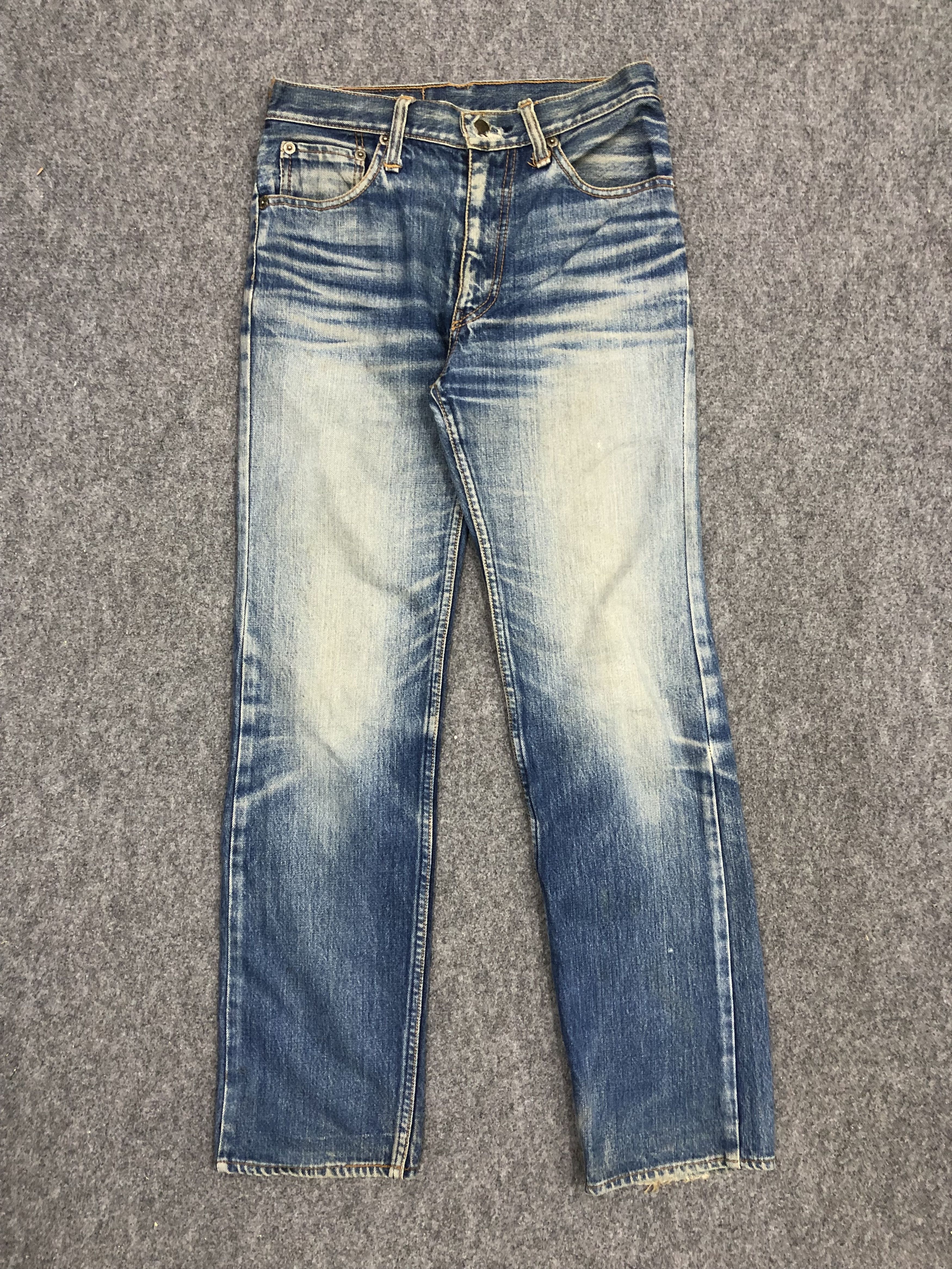 Levi's Vintage Levis Sun Faded Jeans DP1235 Size US 28 / EU 44 - 1 Thumbnail