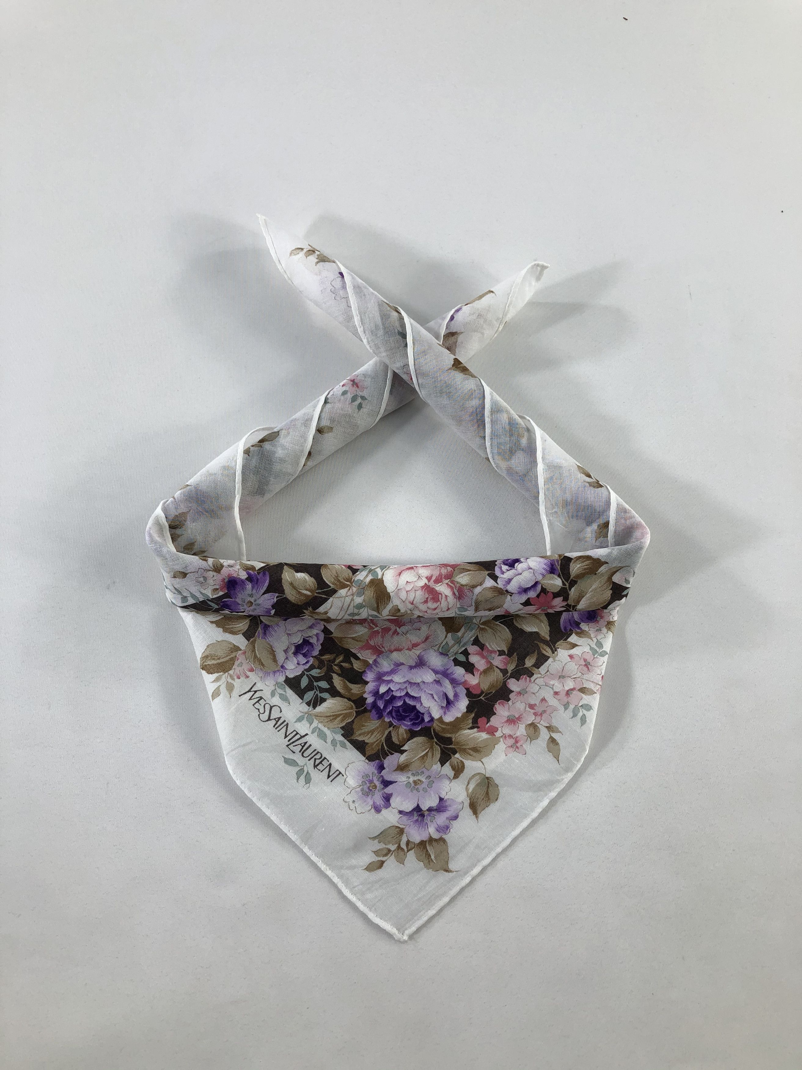 Yves Saint Laurent Yves Saint Laurent Handkerchief / Bandana / Neckerchief Size ONE SIZE - 1 Thumbnail