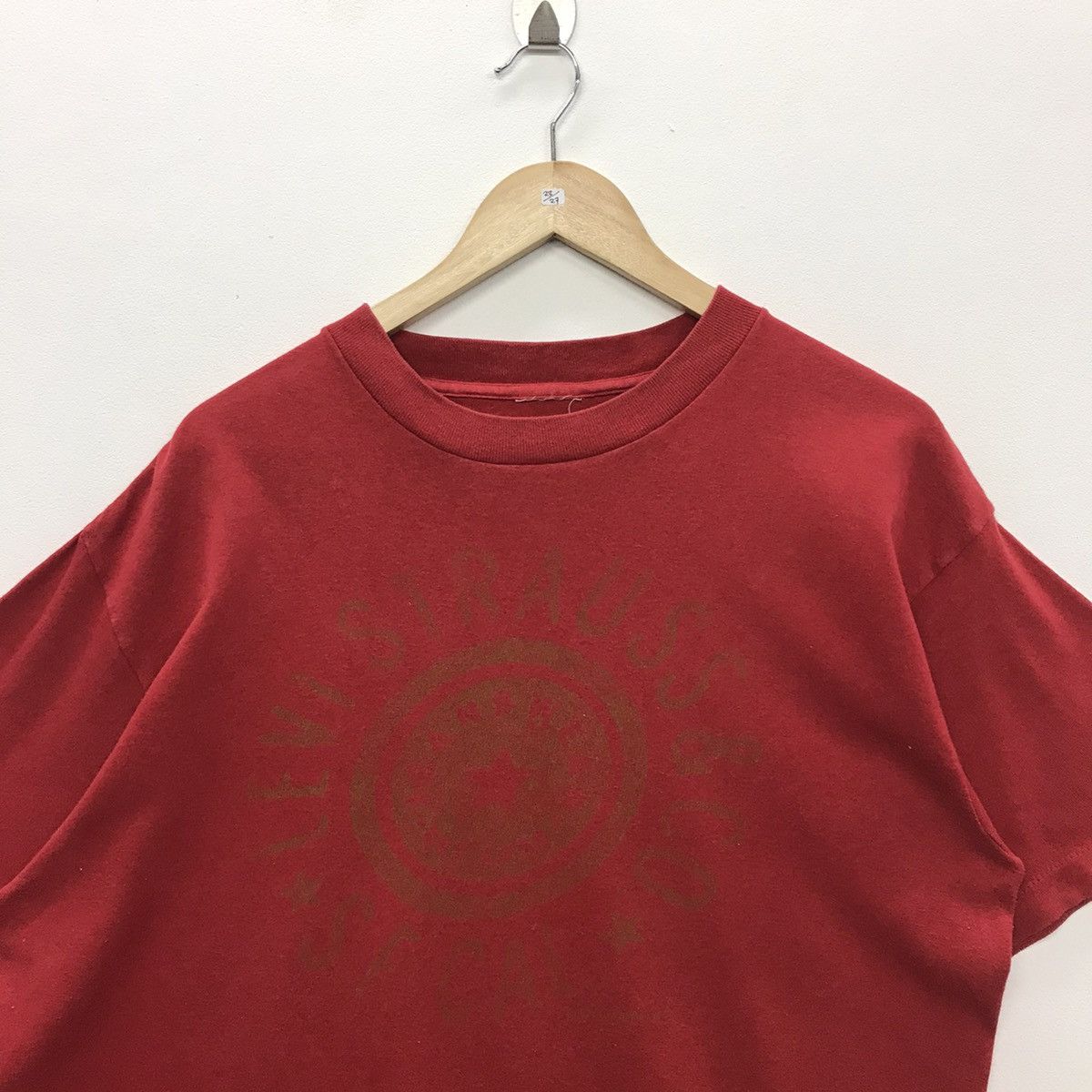 Levi's × Vintage Rare!! Vintage Levi’s Tee Size US XL / EU 56 / 4 - 2 Thumbnail