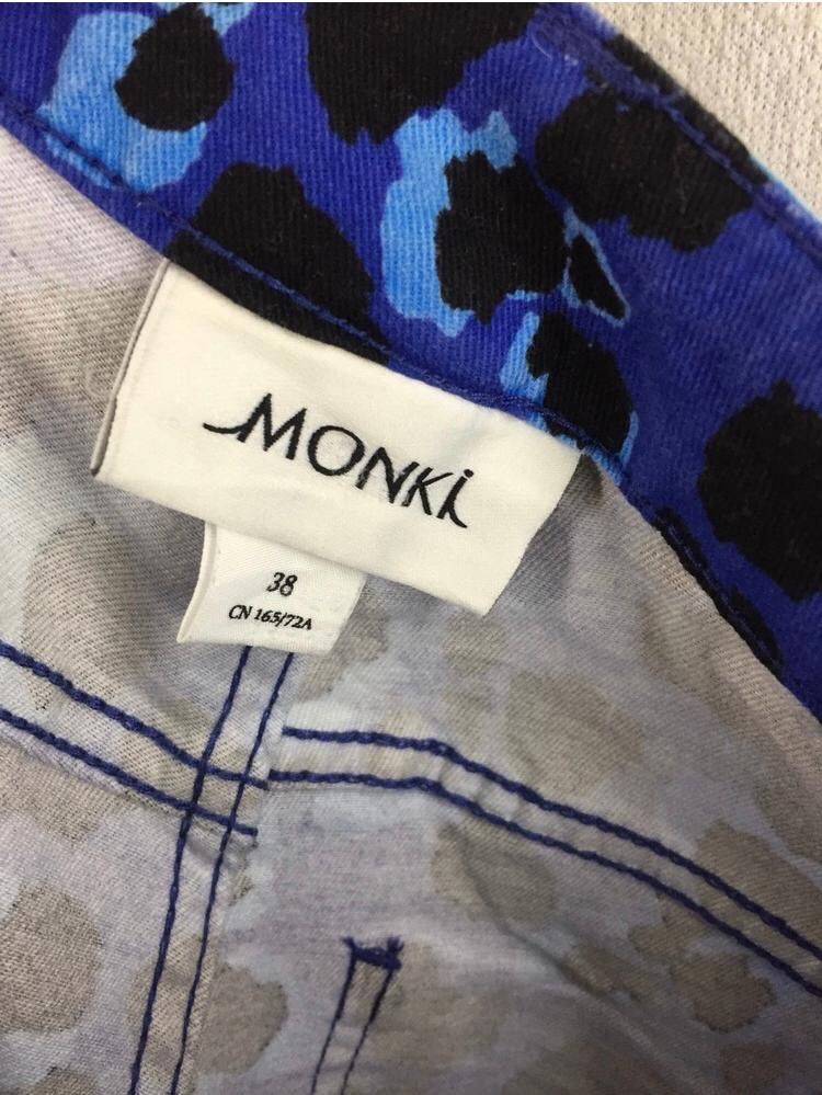 Japanese Brand Monki Blue Leopard Printed Skinny Pants Size US 28 / EU 44 - 4 Thumbnail