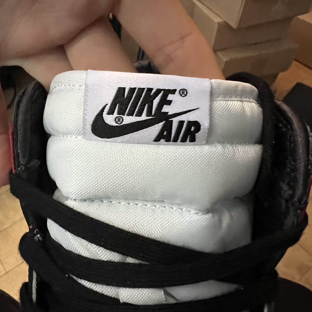 Jordan Brand Nike Air Jordan 1 Retro High Satin Black Toe (W) Size US 10.5 / IT 40.5 - 6 Thumbnail