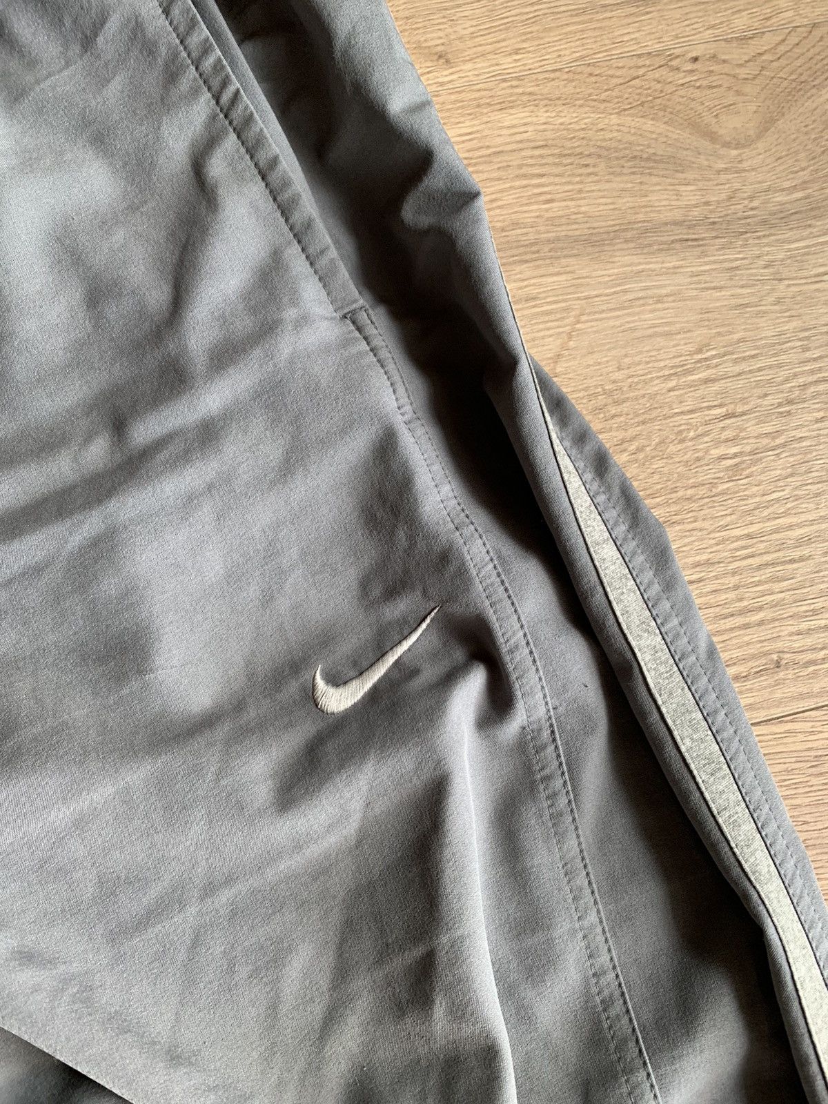 Nike × Vintage Vintage Nike Grey Track Pants Swoosh Drill Size US 36 / EU 52 - 4 Thumbnail