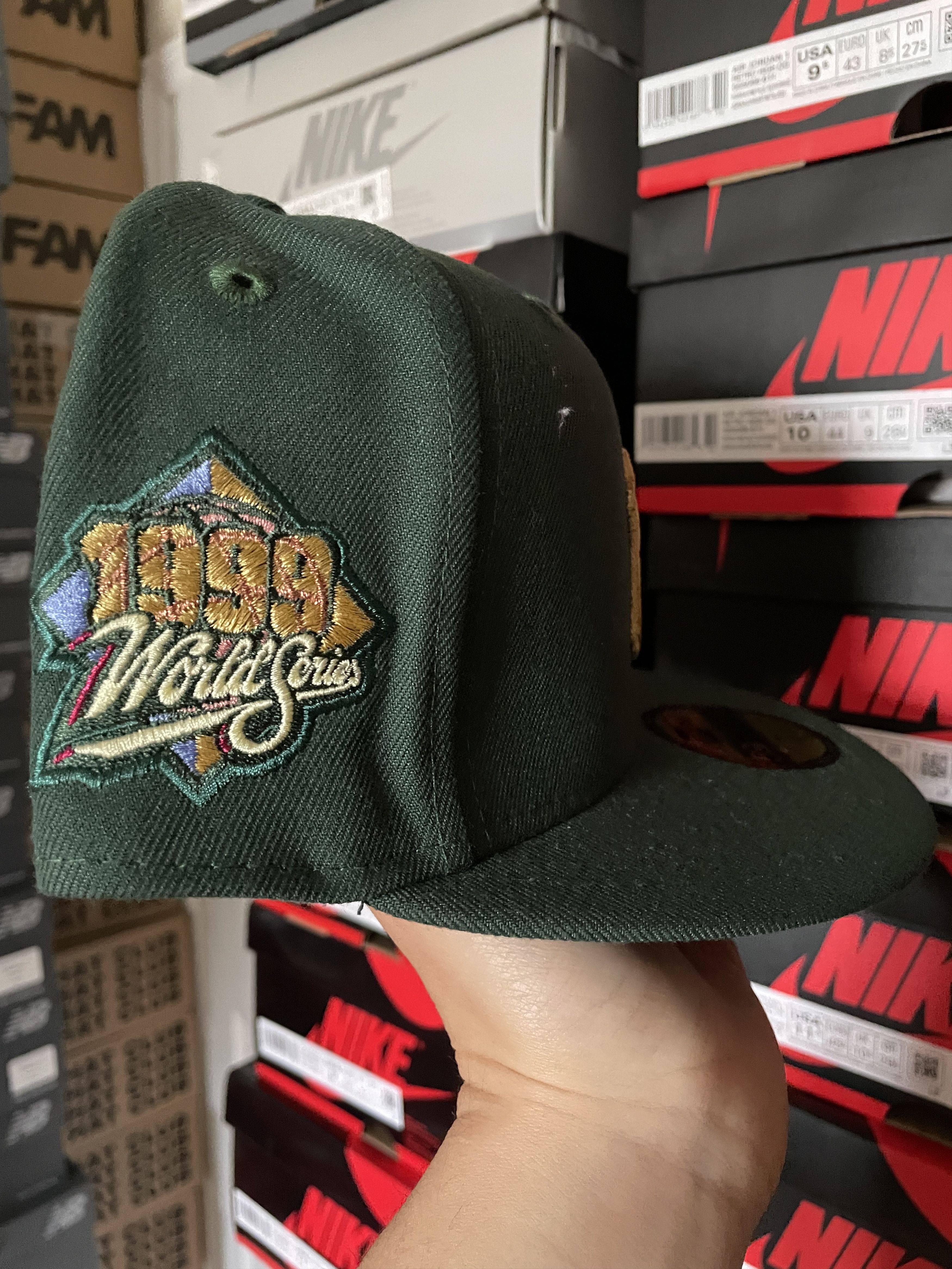 MLB × New Era Myfitteds Magic Treehouse New York Yankees 7 1/4 Hatclub Size ONE SIZE - 3 Thumbnail