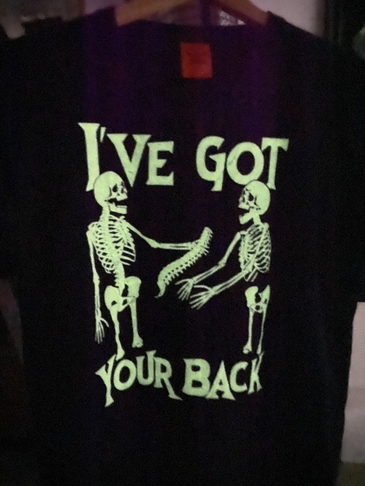 Vintage Vintage Sekeleton I've Got Your Back Glow in The Dark Tshirt Size US S / EU 44-46 / 1 - 5 Thumbnail