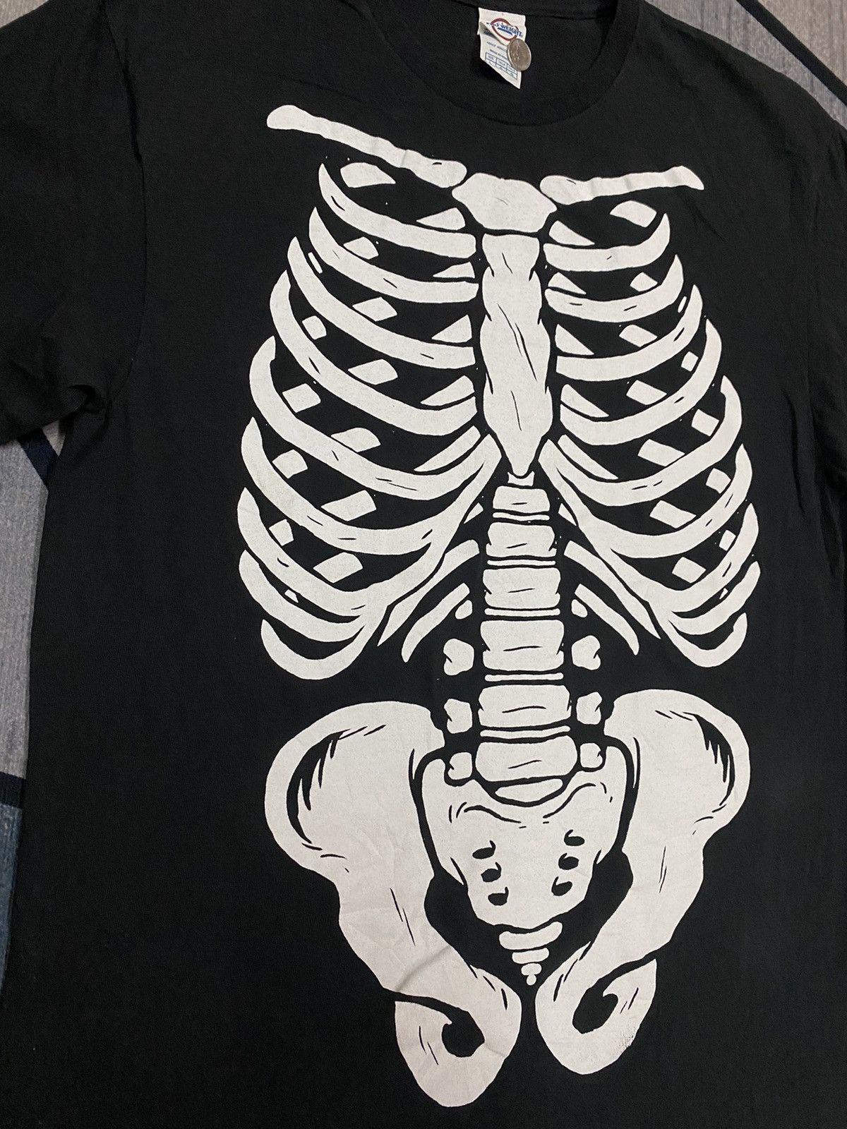 Japanese Brand Big bone Skeleton skull tshirt Size US M / EU 48-50 / 2 - 2 Thumbnail