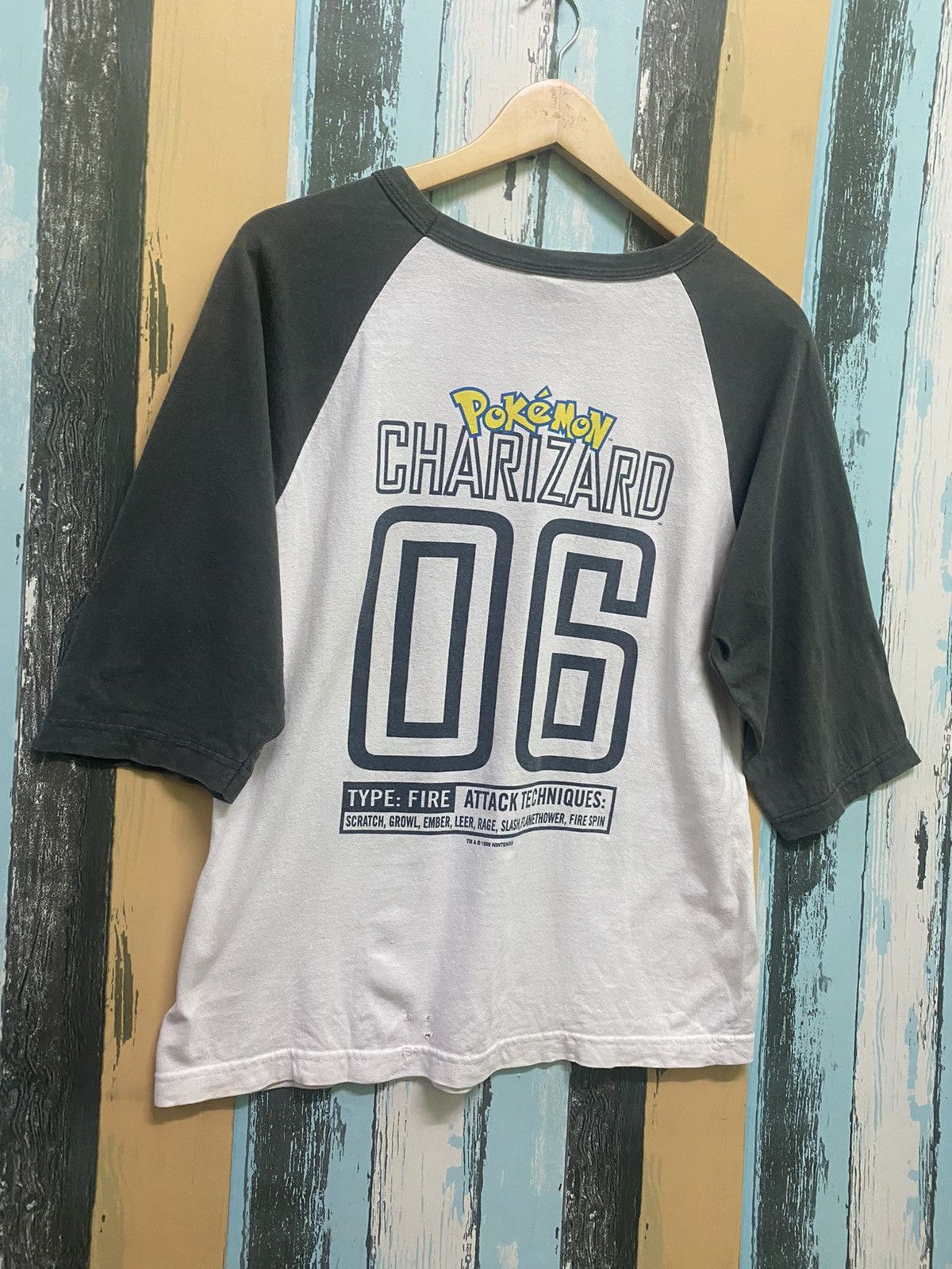 Pokemon × Vintage Vintage Pokemon Charizard 1999 Nintendo 3 Quater Tee Size US M / EU 48-50 / 2 - 6 Thumbnail