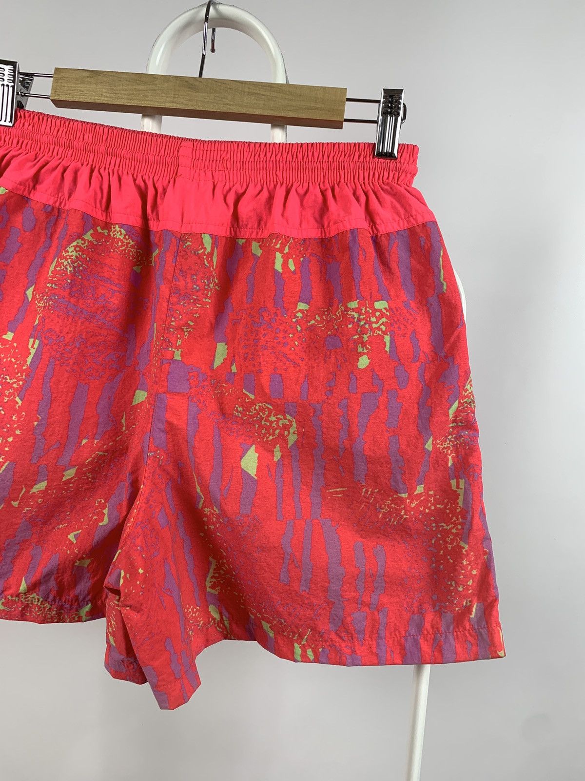 Nike 80s Vintage Nike Challenge Court Nylon Shorts Andre Agassi Size US 30 / EU 46 - 10 Thumbnail