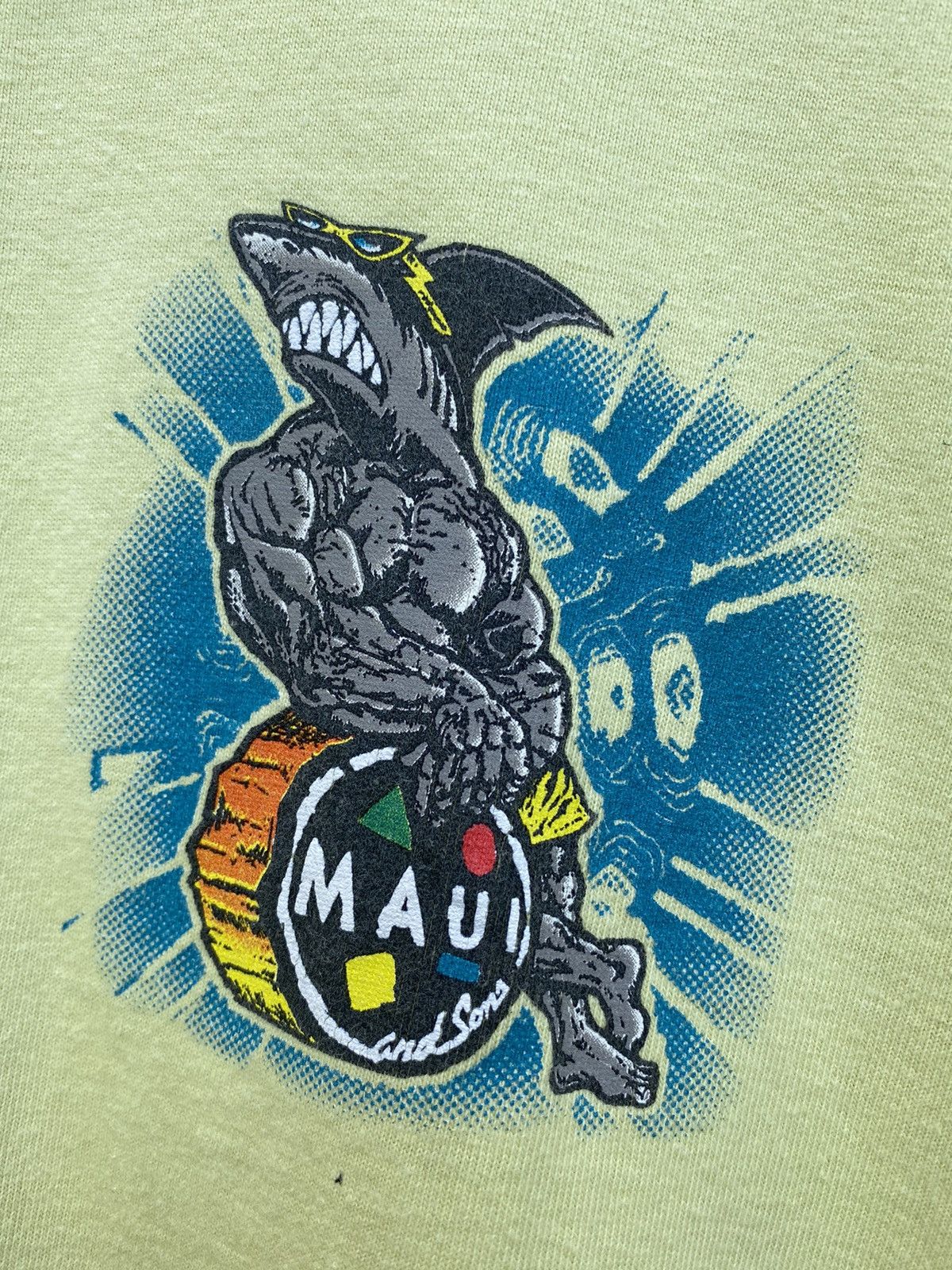 Maui and Sons Vintage Single Stitch Maui and Sons Surfer Shark Tee M Size US M / EU 48-50 / 2 - 4 Thumbnail