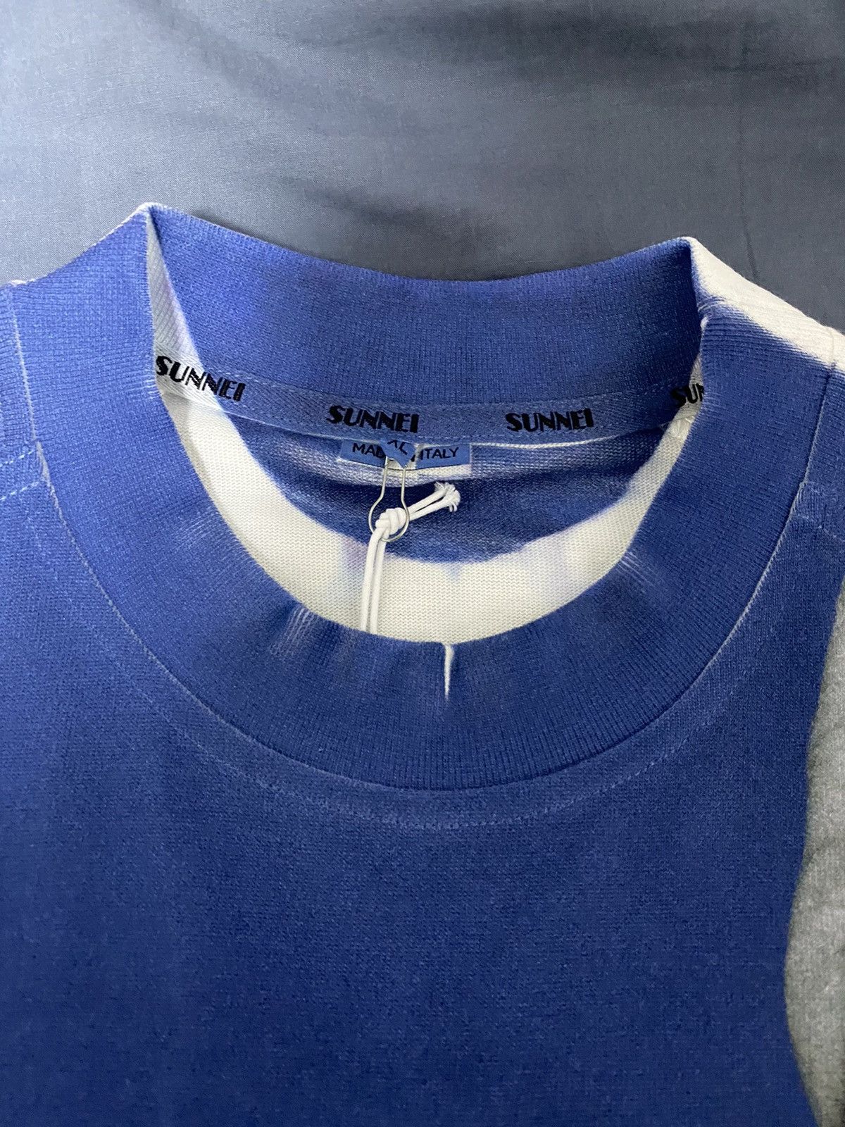 Sunnei Blue print long sleeves t-shirt Size US XL / EU 56 / 4 - 3 Thumbnail