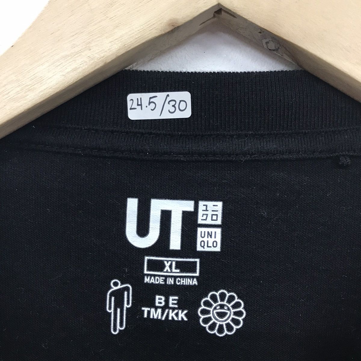 Billie Eilish × Takashi Murakami × Uniqlo Rare!!Uniqlo X Billie Eilish X TakashiMurakami Spellout Tee Size US XL / EU 56 / 4 - 10 Thumbnail