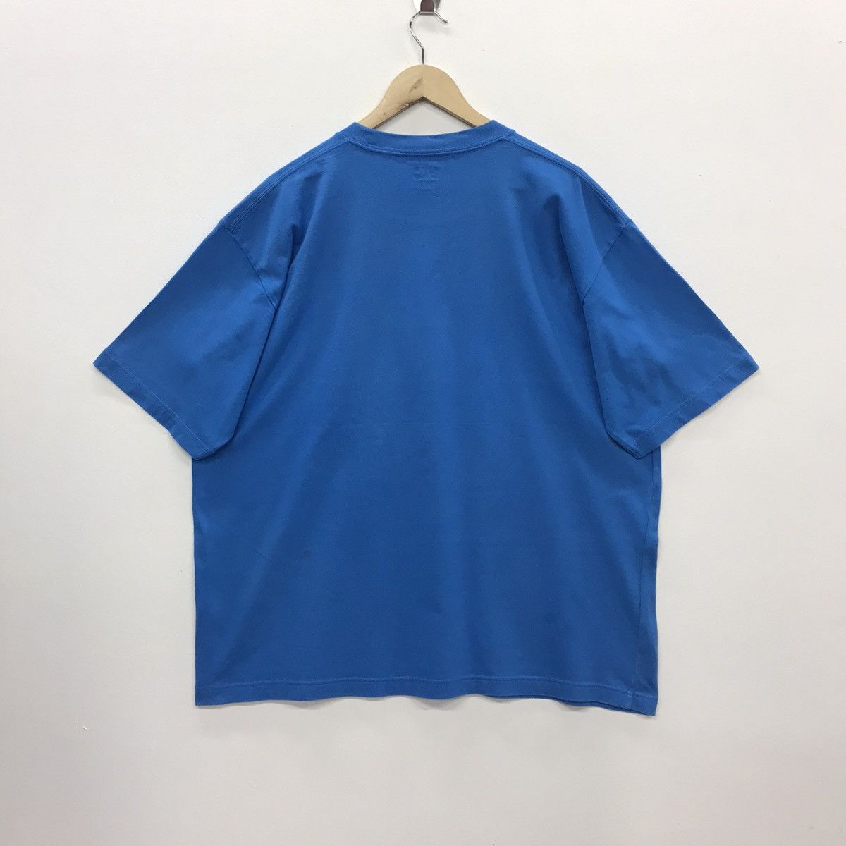 Billie Eilish × Takashi Murakami × Uniqlo Rare!! Uniqlo X Billie Eilish X Takashi Murakami Tee Size US XL / EU 56 / 4 - 8 Thumbnail