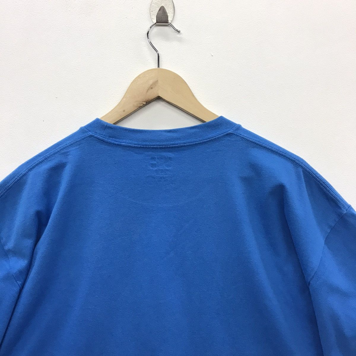 Billie Eilish × Takashi Murakami × Uniqlo Rare!! Uniqlo X Billie Eilish X Takashi Murakami Tee Size US XL / EU 56 / 4 - 9 Thumbnail