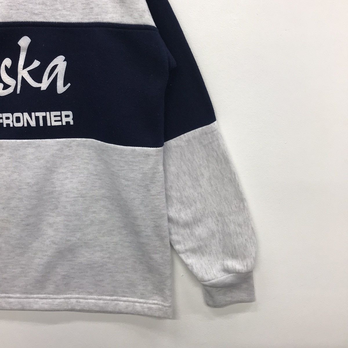 Vintage Rare!! Vintage Alaska The Last Frontier Half Zipper Size US L / EU 52-54 / 3 - 4 Thumbnail