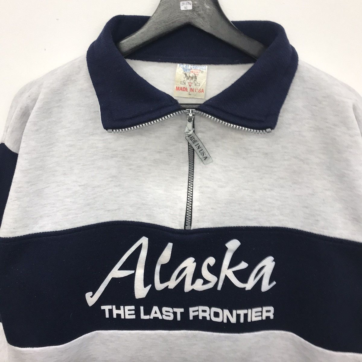 Vintage Rare!! Vintage Alaska The Last Frontier Half Zipper Size US L / EU 52-54 / 3 - 7 Thumbnail