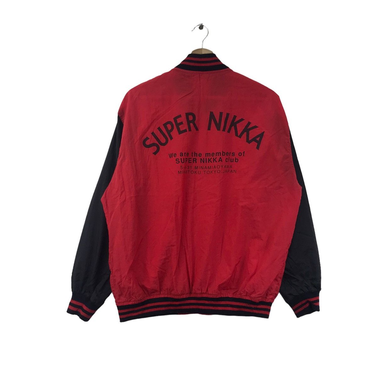 Vintage SUPER NIKKA CLUB Coach Varsity Red Bomber Jacket Size US M / EU 48-50 / 2 - 1 Thumbnail