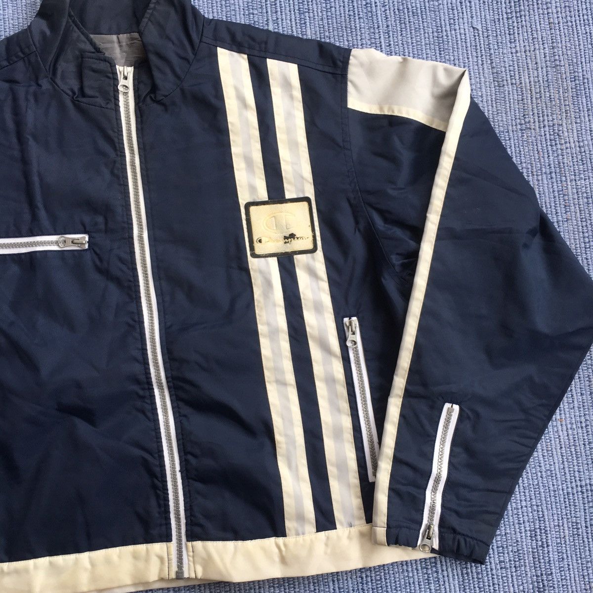 Champion vintage champion jacket Size US M / EU 48-50 / 2 - 3 Thumbnail