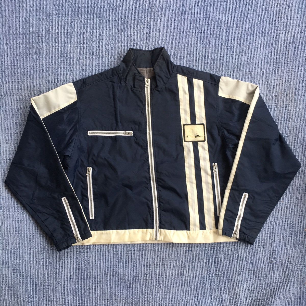 Champion vintage champion jacket Size US M / EU 48-50 / 2 - 1 Thumbnail