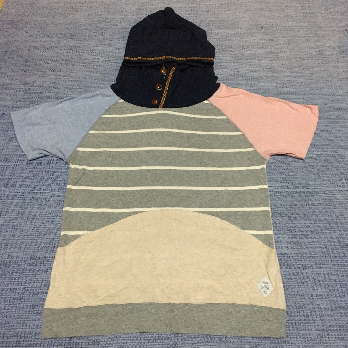 multicolor short sleeve hoodie