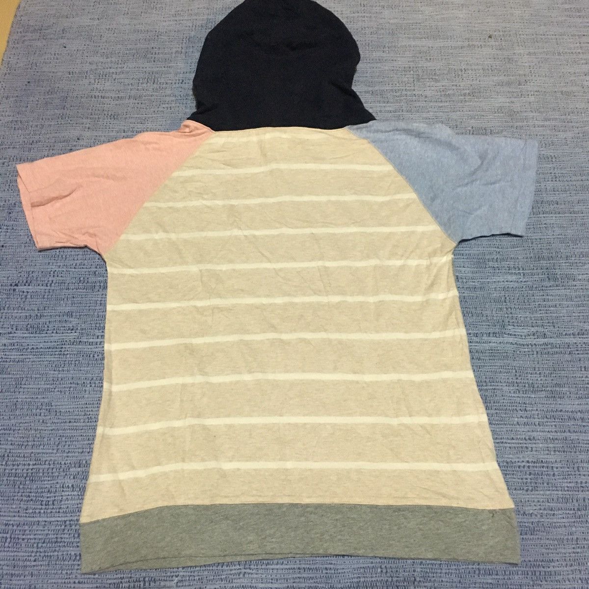 go slow caravan multicolor short sleeve hoodie Size US L / EU 52-54 / 3 - 4 Thumbnail