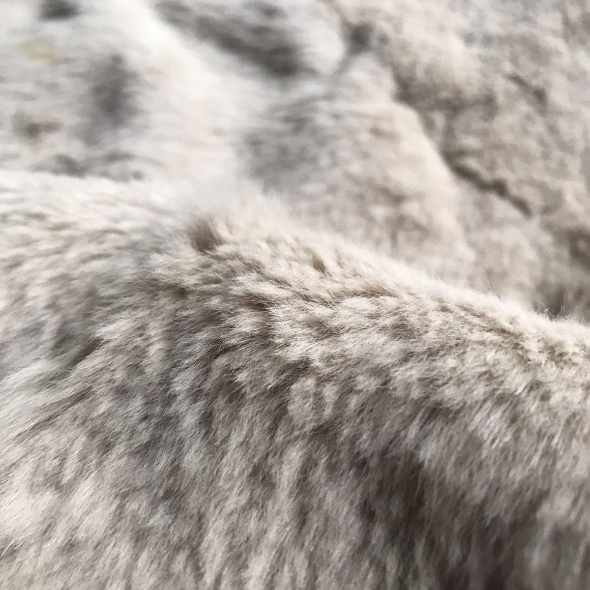 Versace × Vintage VERSACE RABBIT FUR SKIRT Size 27" / US 4 / IT 40 - 13 Thumbnail