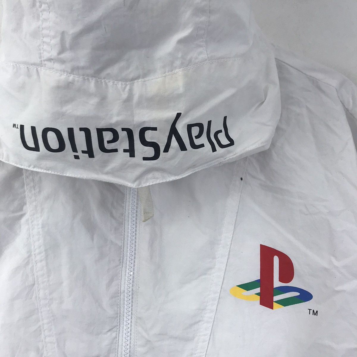 Divided DIVIDED H&M x PLAYSTATION Japan Brand Hooded Jacket Bomber Size US M / EU 48-50 / 2 - 3 Thumbnail