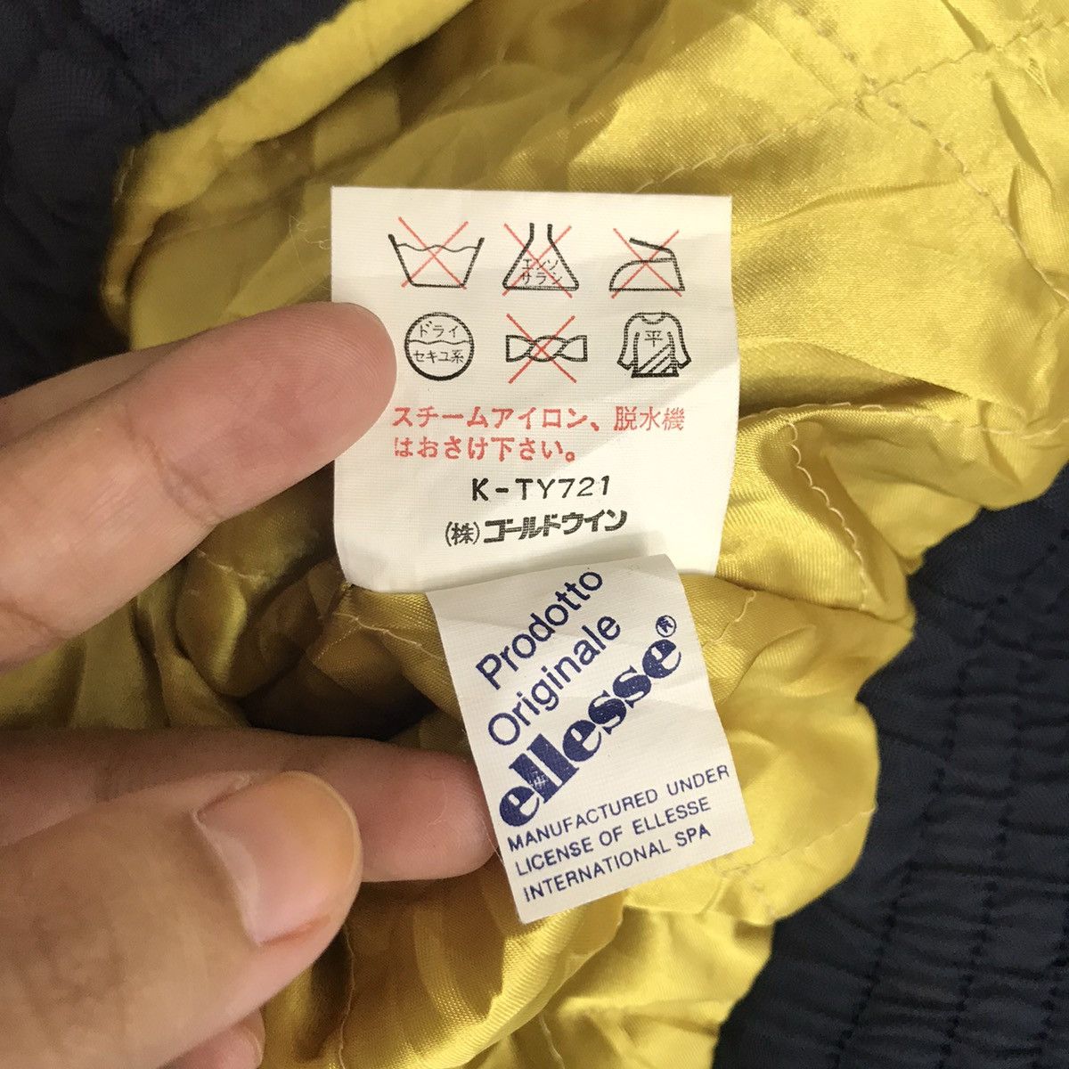 Ellesse ELLESSE ITALY Goldwin Japanese Brand Ski Outdoor Navy Jacket Size US XL / EU 56 / 4 - 8 Thumbnail