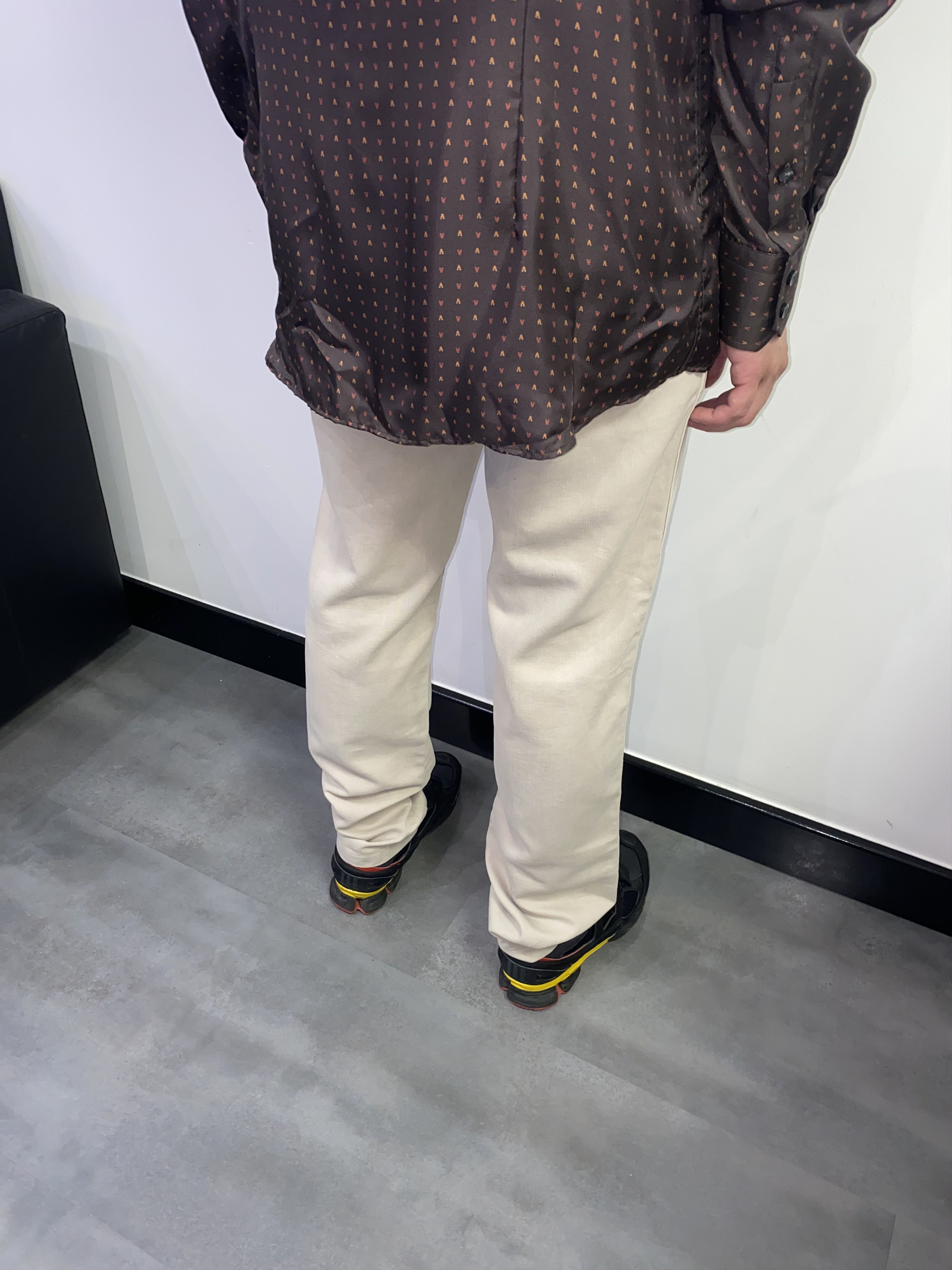 Prada AW06 Prada Brown Tab Logo Curduroy Cream Pants Size US 36 / EU 52 - 9 Thumbnail
