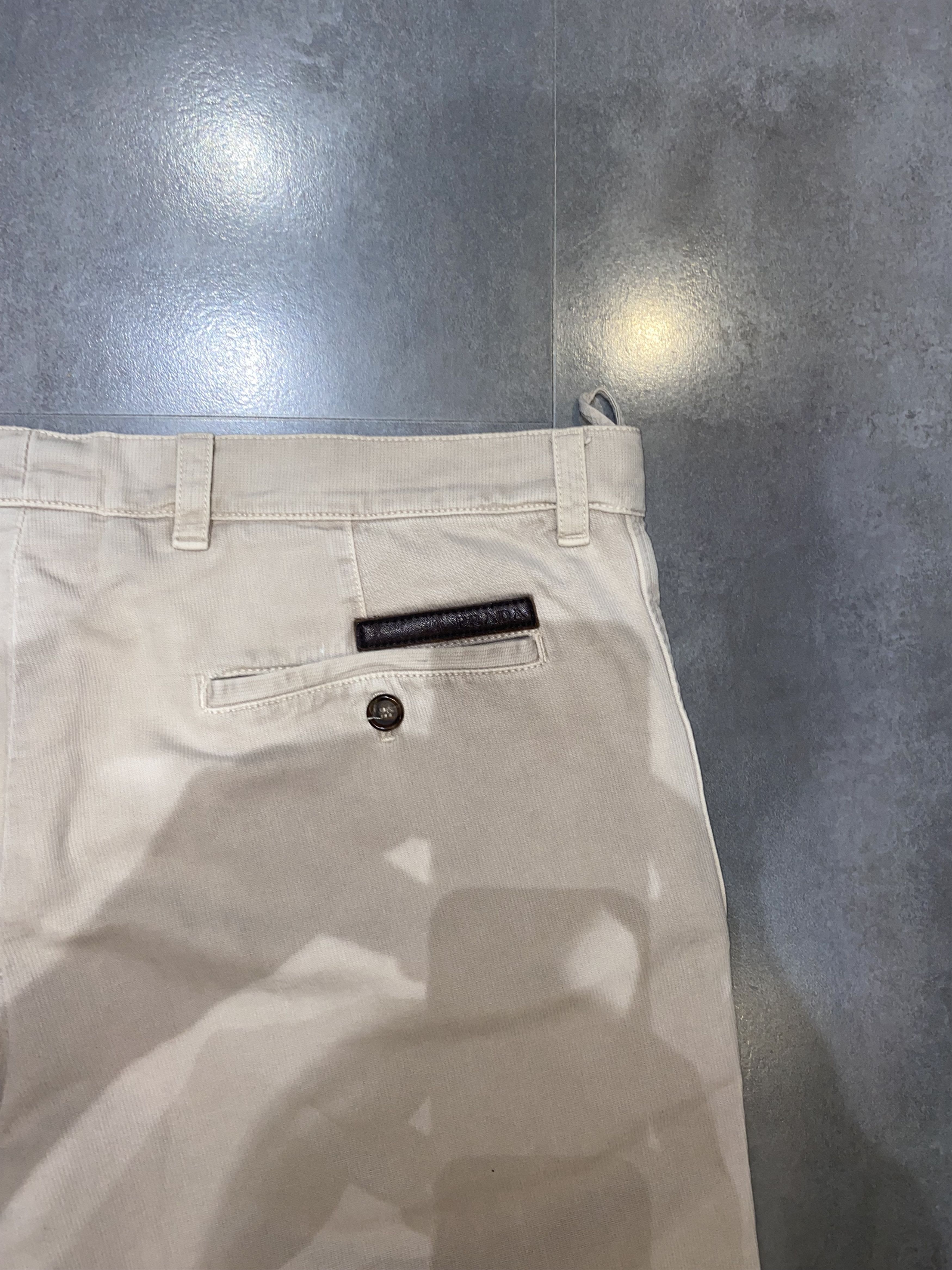 Prada AW06 Prada Brown Tab Logo Curduroy Cream Pants Size US 36 / EU 52 - 2 Thumbnail