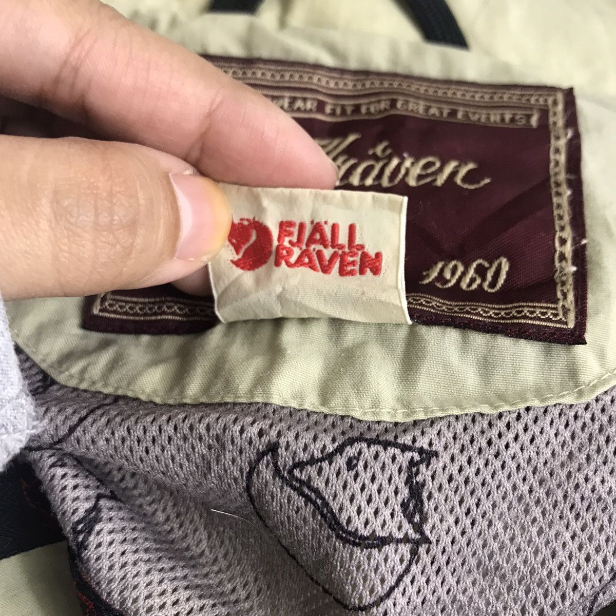 Fjallraven Vintage FJALLRAVEN OUTDOOR Swedish Brand Cream Jacket Size US M / EU 48-50 / 2 - 6 Thumbnail