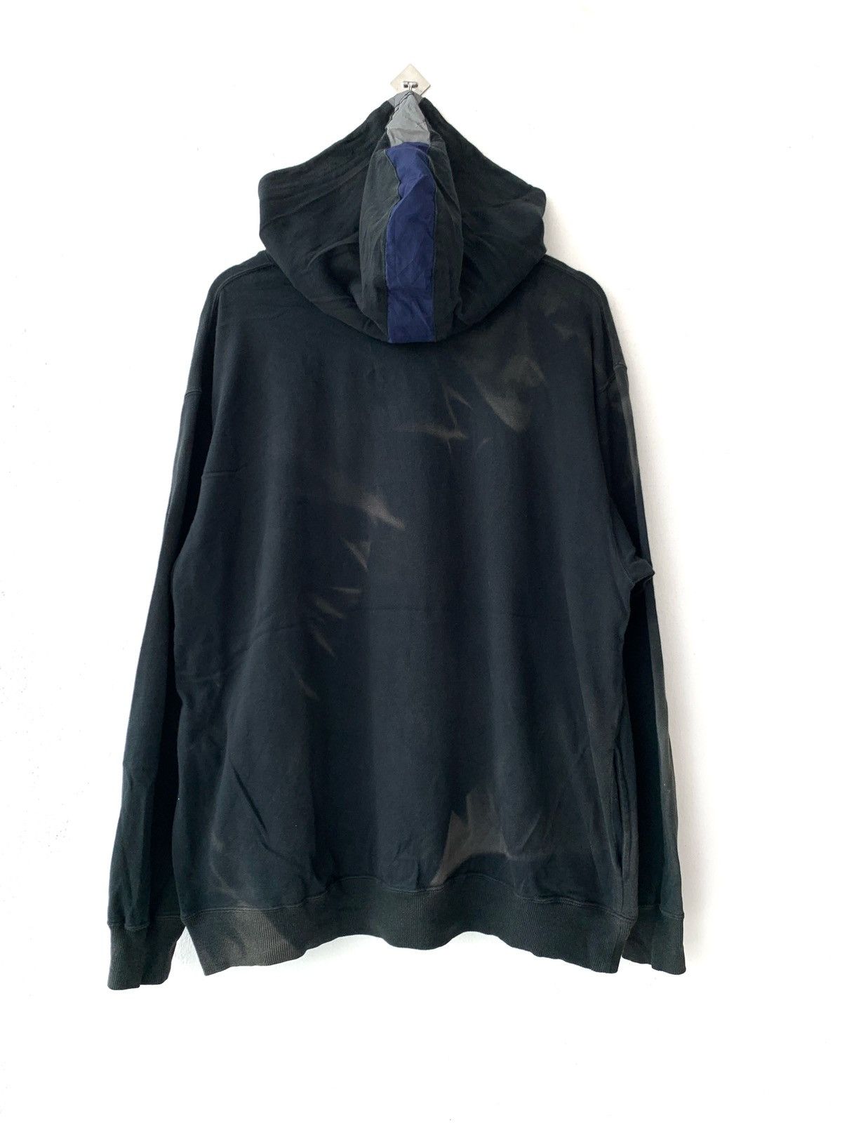 Japanese Brand Vintage Sunfaded Masterpiece Pullover Hoodies Size US L / EU 52-54 / 3 - 2 Thumbnail