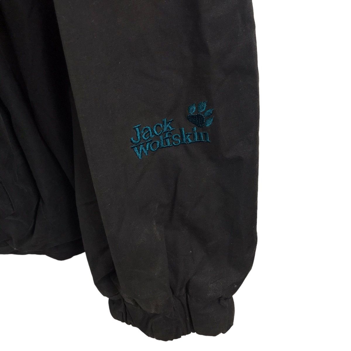 Jack Wolfskin JACK WOLFSKIN Reversible Overprint Design Oversize Bomber Size US XL / EU 56 / 4 - 5 Thumbnail