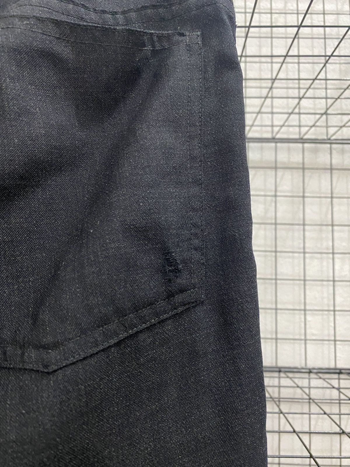 agnes b. AGNES B. x ISEEY MIYAKE MADE IN FRANCE OFFICE PANT Size US 32 / EU 48 - 11 Thumbnail