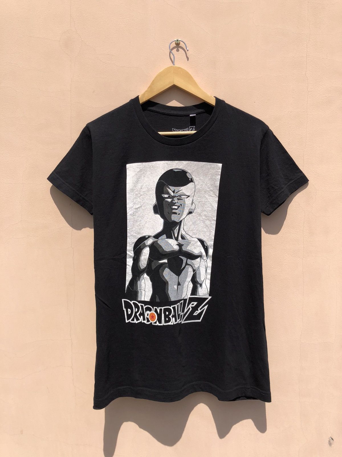 Anime Dragon Ball Z Black Tee (One Piece Sailor Moon Hunter) Size US M / EU 48-50 / 2 - 1 Thumbnail