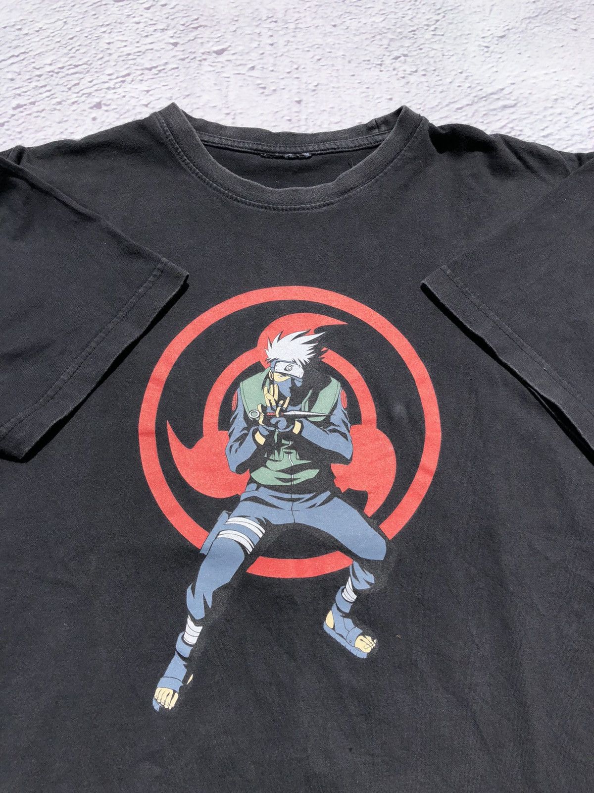 Anime Vintage 2002 Naruto Hatake Kakashi Anime Tee Size US M / EU 48-50 / 2 - 3 Thumbnail